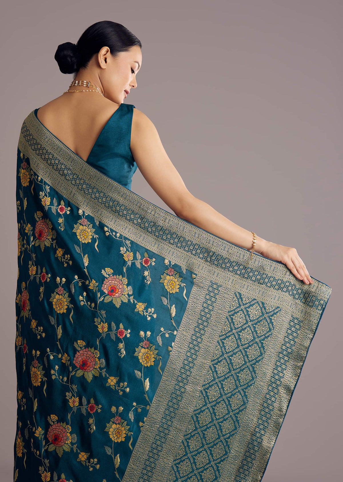 multicolor-dola-silk-floral-jaal-woven-saree-sg311841-4_f5d076db-7bcd-4f43-a235-9dba098ed072.jpg