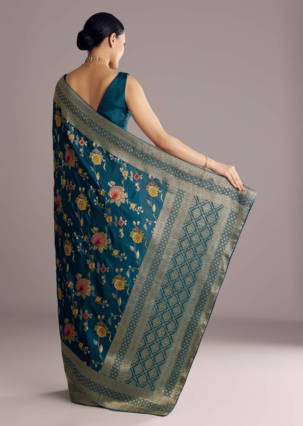 multicolor-dola-silk-floral-jaal-woven-saree-sg311841-6_ddc193a7-4188-467b-a276-8635ad705bdb.jpg