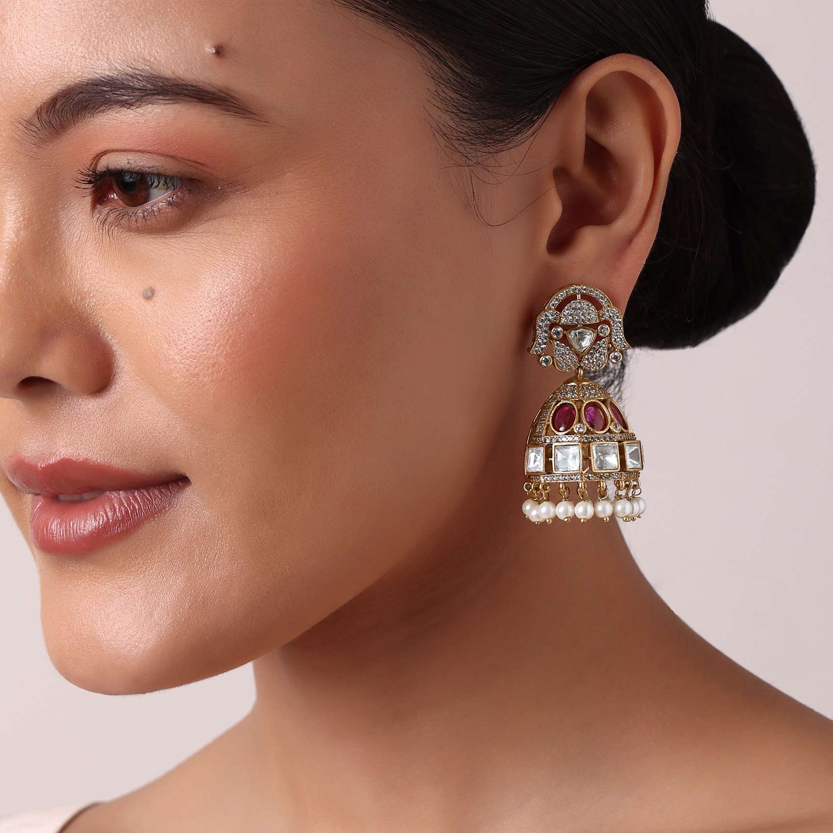 multicolor_kundan_jhumka_studs-sg214227_3_07f96276-c7a8-4f35-b40a-c874645d1d16.jpg