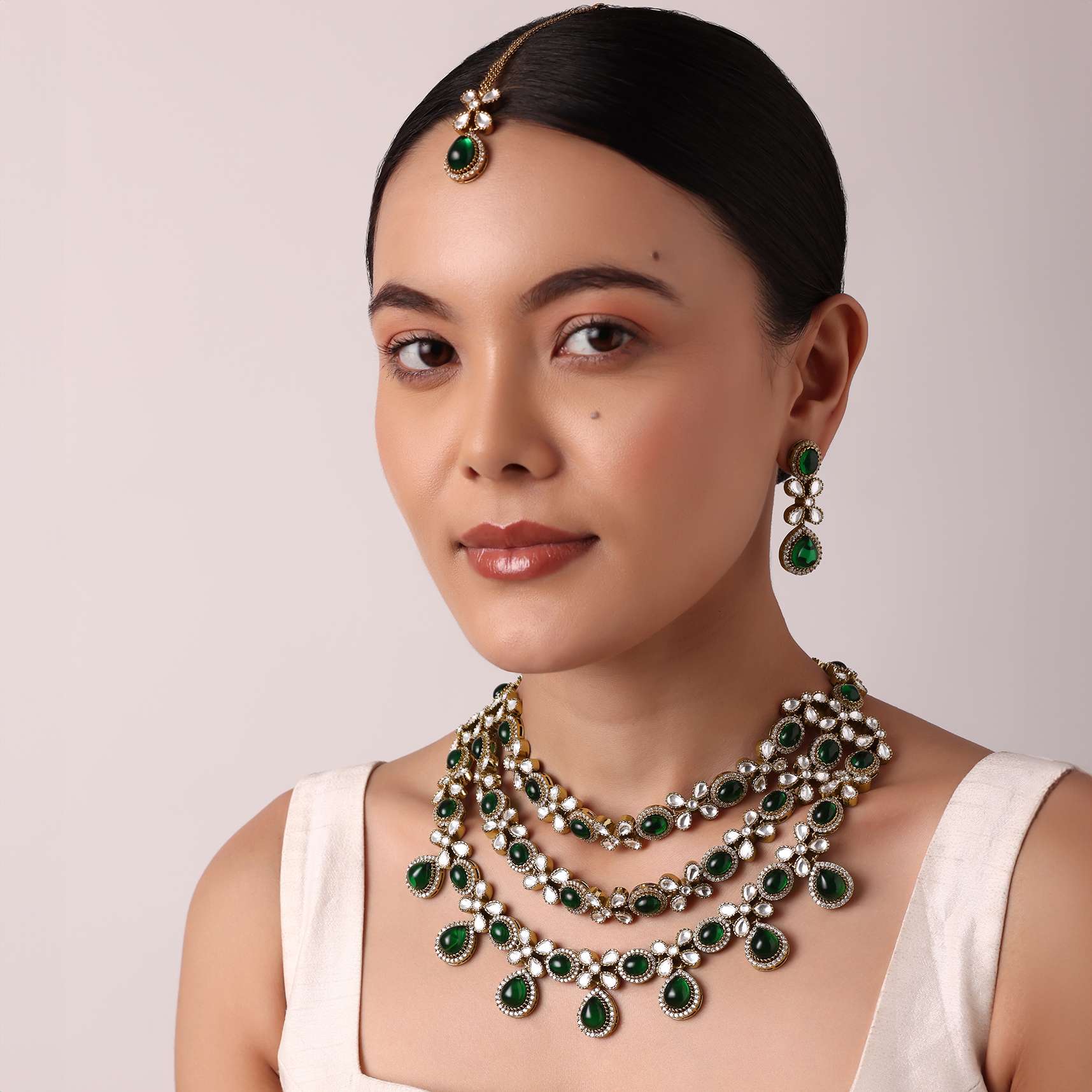 multicolor_layered_necklace_set_with_teardrops-sg214204_10_f461eefd-f6e0-4e44-9c42-753c508803ee.jpg