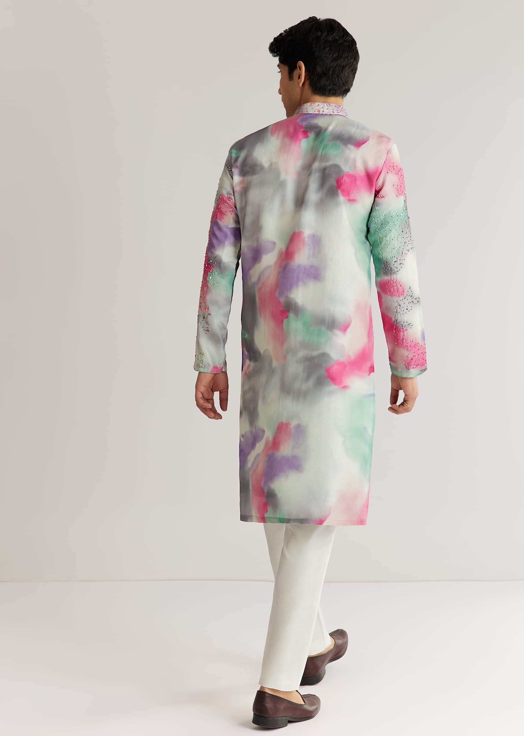 multicolour-silk-abstract-printed-kurta-set-with-sequins-sg323664-5_a669b80c-4f3a-4e73-bd81-77d4c970e83e.jpg