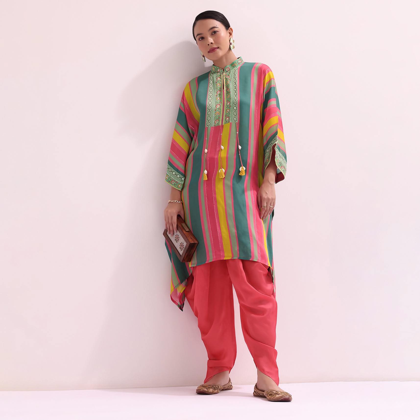 multicolour_green_embroidered_kurta_dhoti-sg223096_8_79bdfadd-9077-4b8e-b6d8-bdec631690a0.jpg