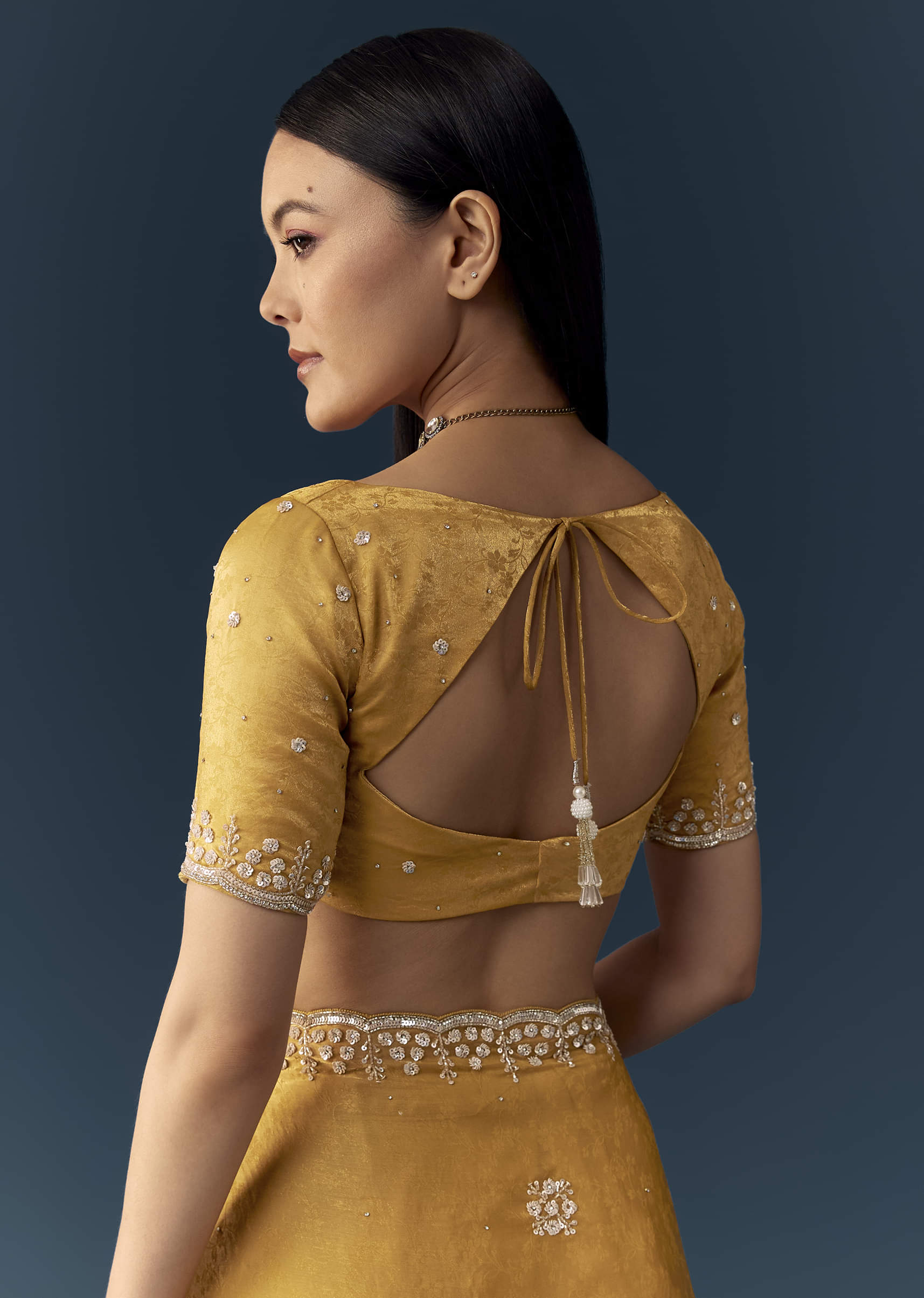 mustard-yellow-jacquard-printed-tissue-saree-with-unstitched-blouse-sg352150-8.jpg