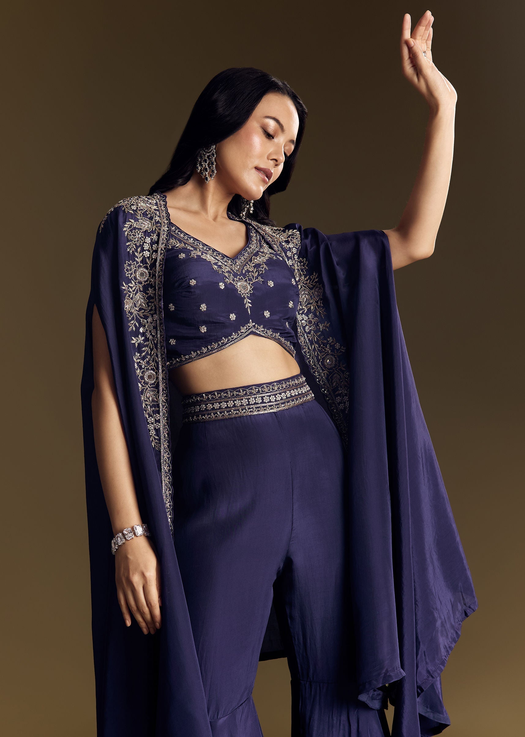 navy-blue-crop-top-set-with-silver-zardozi-cape-sg319674-4_773d86e0-4031-489e-afb2-0015c8f966f1.jpg