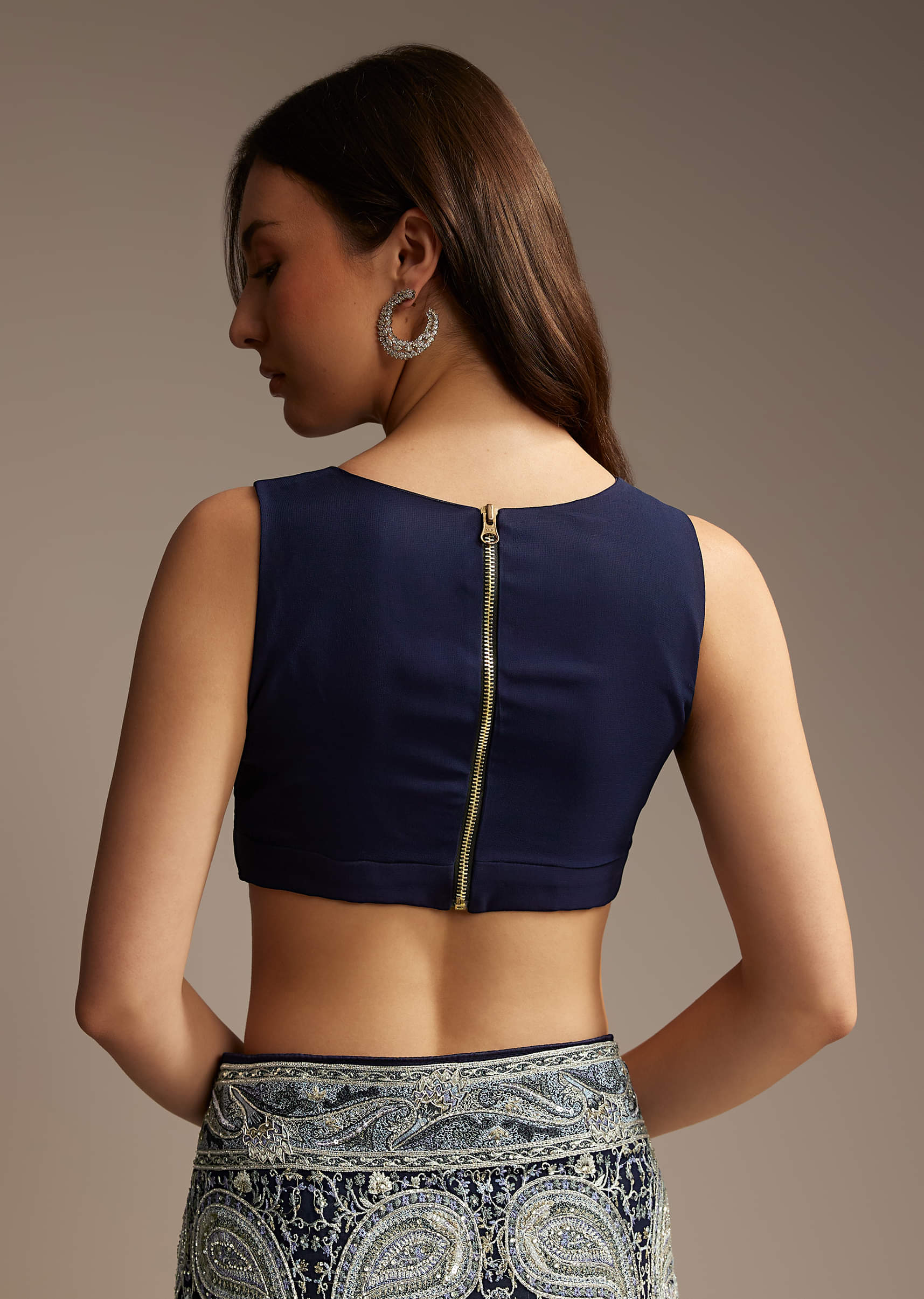 navy-blue-georgette-saree-with-heavy-floral-embroidery-sg168253-8.jpg