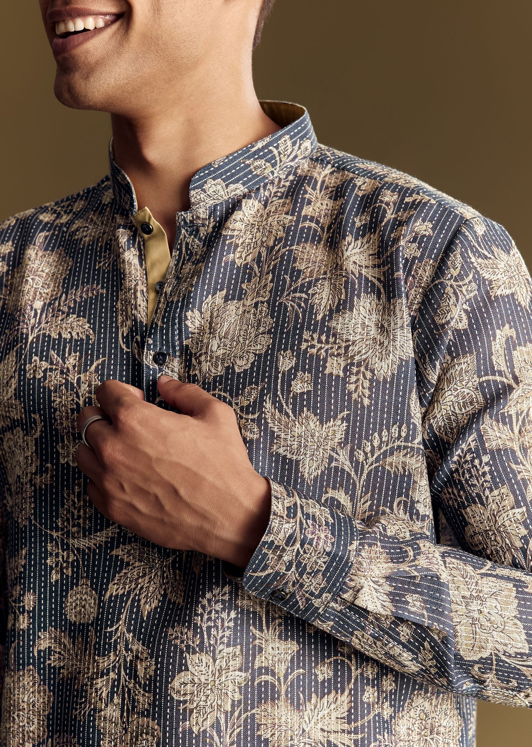 navy-blue-linen-kurta-set-embellished-with-intricate-kantha-stitching-sg322732-1_7d68fbf4-bfa2-4f87-8102-1866aa3beaef.jpg
