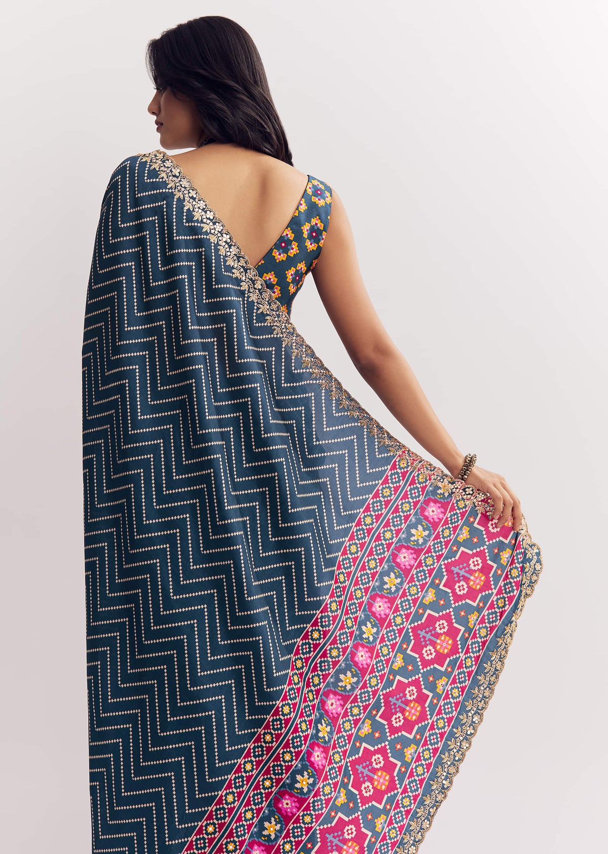 navy-blue-muslin-ajrakh-printed-saree-with-gota-and-mirror-work-sg316232-6_3490fba7-1b5c-4b81-ace9-900b2e38ad7e.jpg