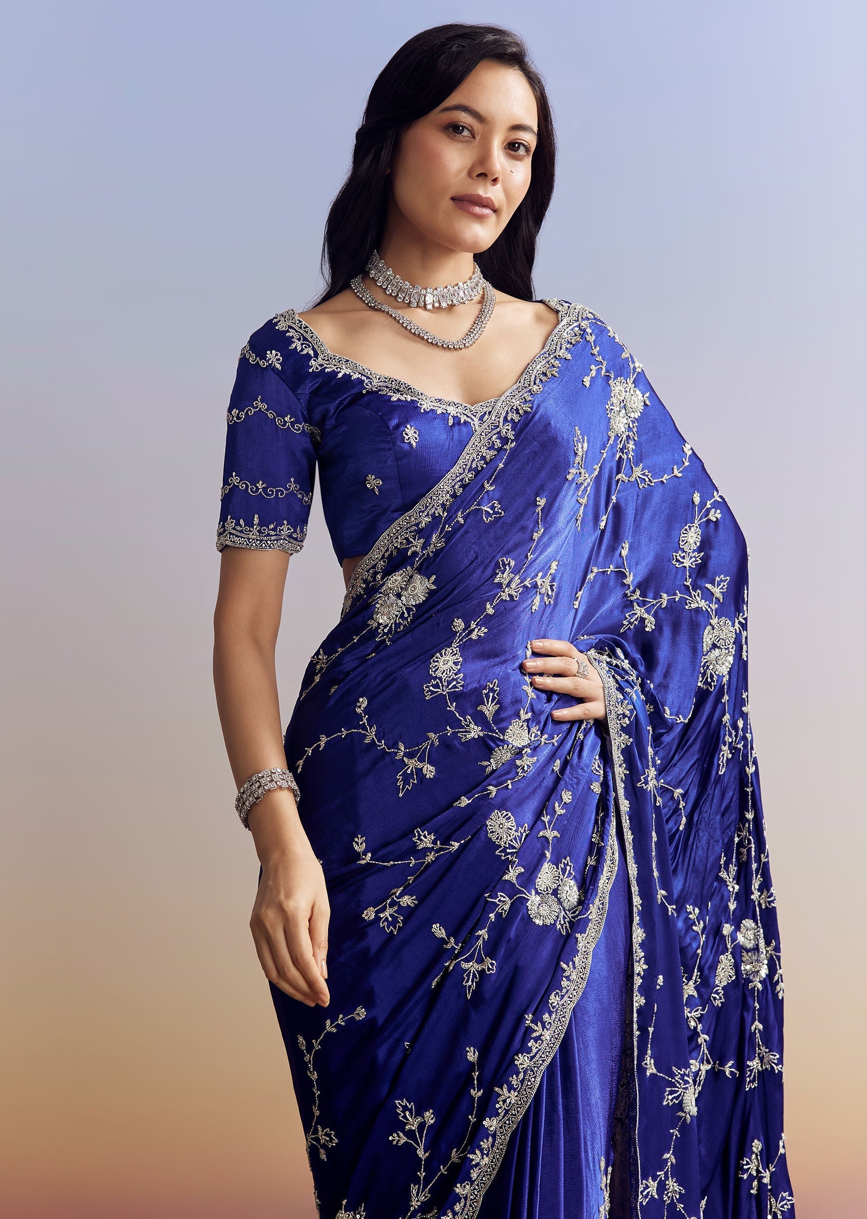 navy-blue-satin-saree-with-all-over-floral-jaal-embroidery-sg319081-5_0b6b09af-a872-4742-9942-5bb7fe4b6b59.jpg