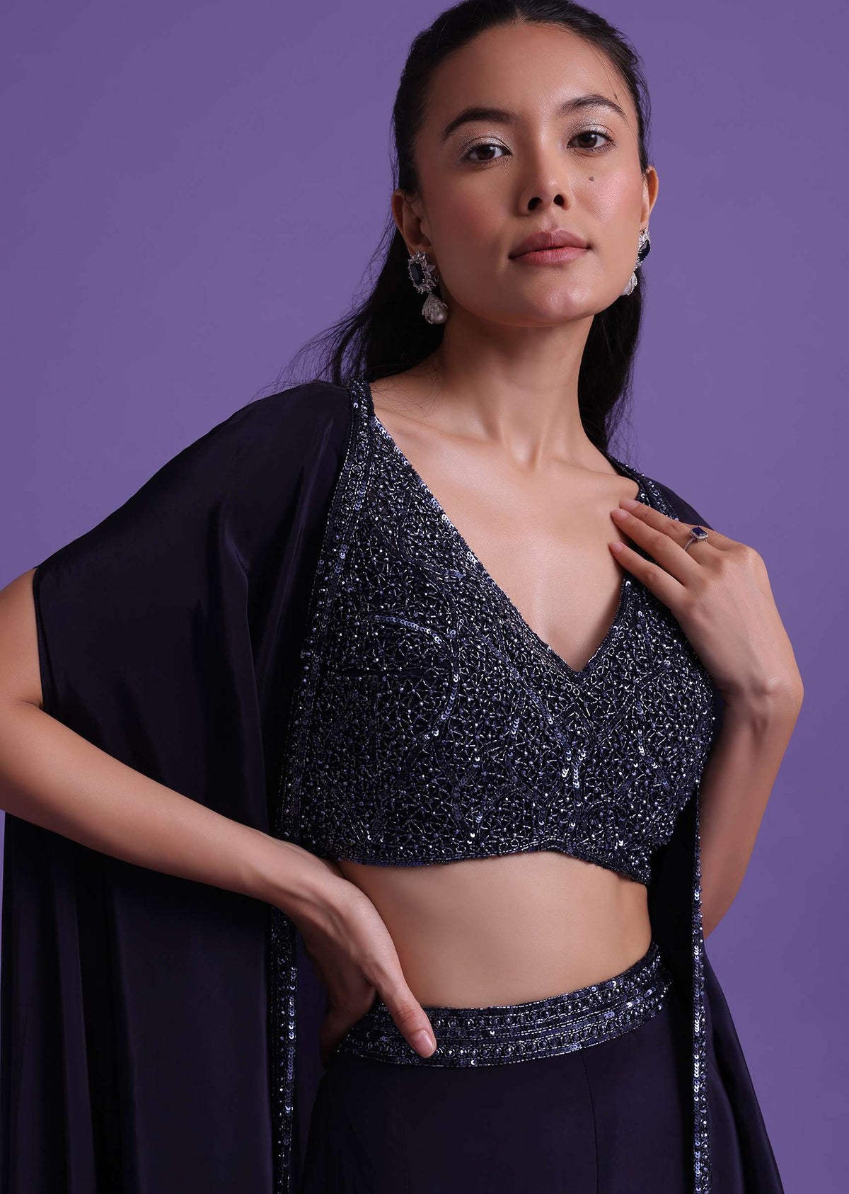 navy_blue_cut_dana_embroidered_sharara-sg160175_11_69d2c122-ed20-4f40-bade-4e6182a311ed.jpg
