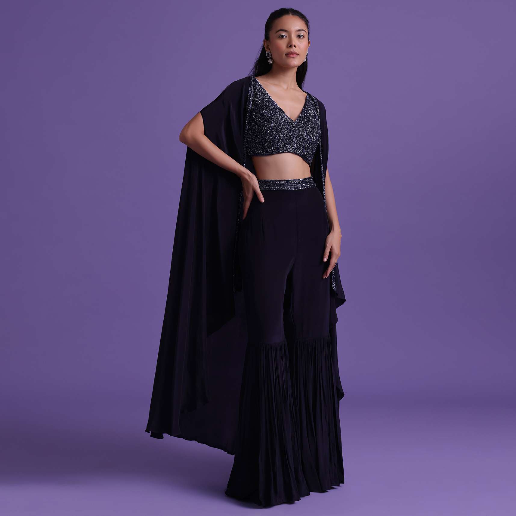 navy_blue_cut_dana_embroidered_sharara-sg160175_14_187c0e41-c2c3-4a80-8ede-1340b8730342.jpg