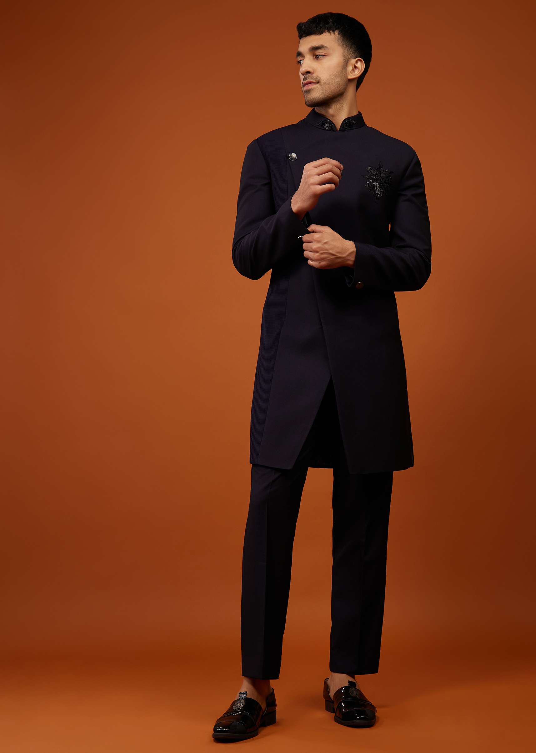 navy_blue_indo-western_embroidered_sherwani-sg134598_5_4c049406-5268-44bd-922b-4bcc71a74d0f.jpg