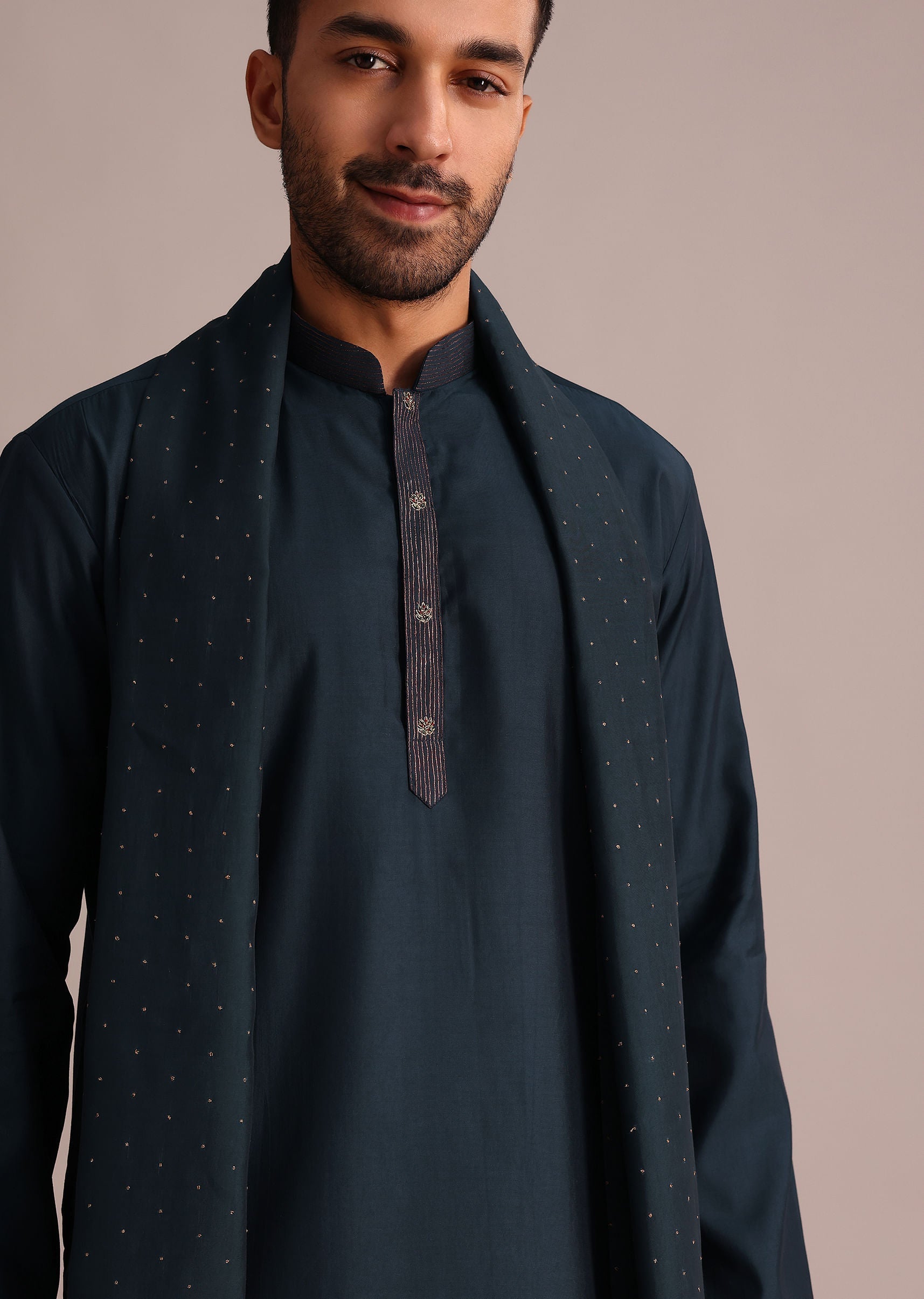 navy_blue_silk_blend_kurta_set_with_dupatta-sg246128_7_10cd6f01-baa0-4149-a3cd-72cea1a55909.jpg