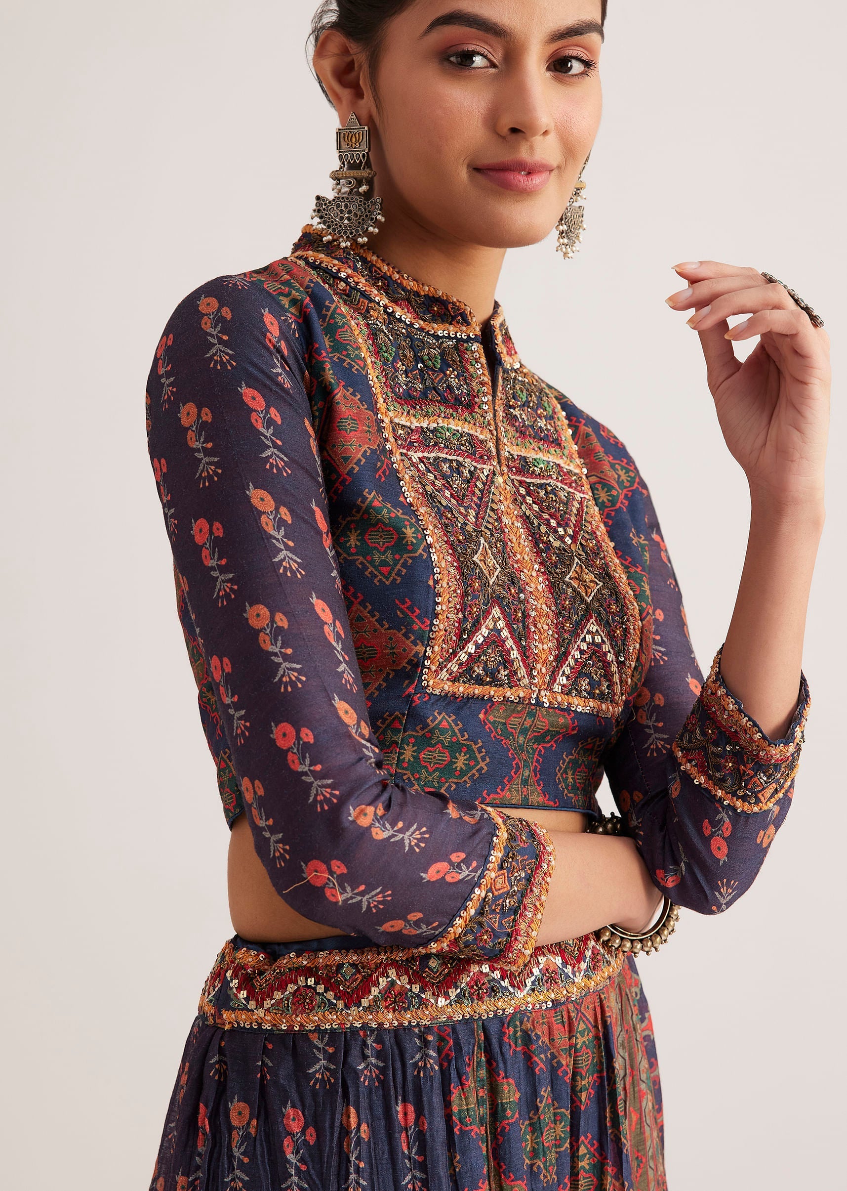 navy_blue_silk_skirt_set_with_orange_indie_prints-sg297299_6_aea6b4b2-4e9a-4d66-8cdb-a60acd10027b.jpg