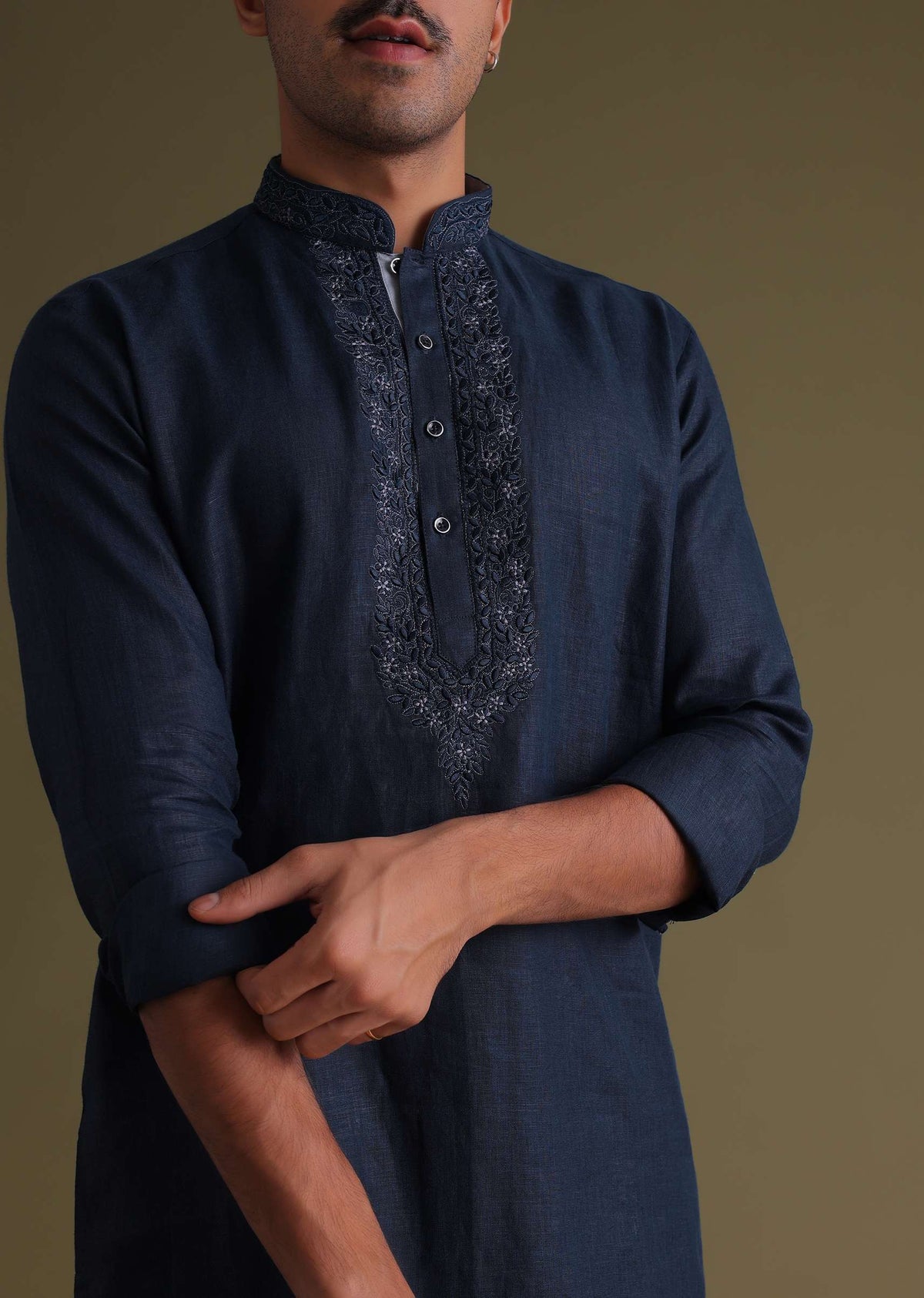 navy_blue_thread-embroidered_festive-sg146231_6_88af3afc-0af3-46a4-b6ed-7a3c85feb27d.jpg