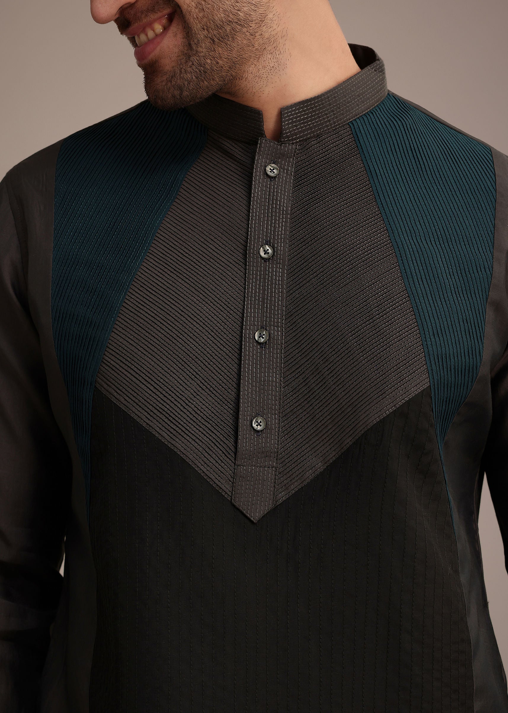 navy_blue_thread_hand_embroidered_kurta_set-sg259143_4_e998874c-a8cc-4168-889f-be94a699c94f.jpg