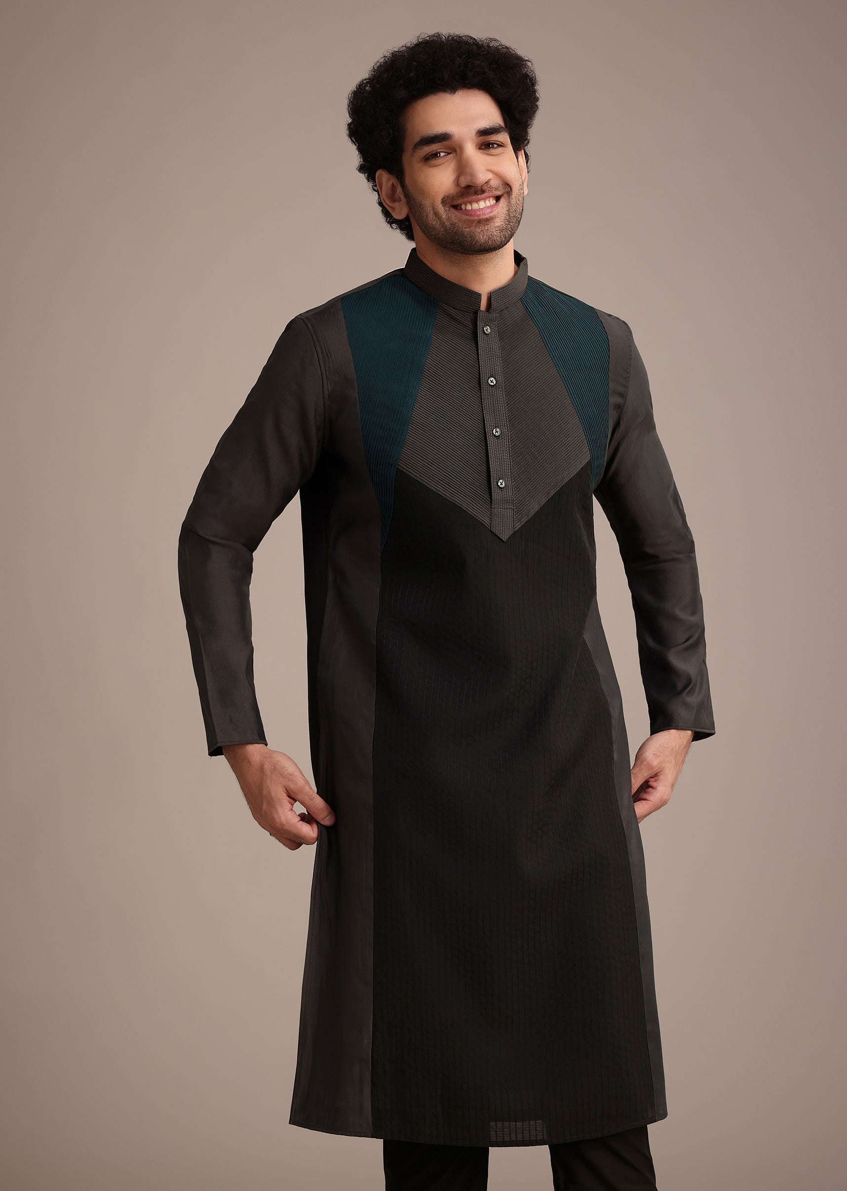 navy_blue_thread_hand_embroidered_kurta_set-sg259143_5_3f94ee55-578d-4d6d-ba11-e59ab6072d93.jpg