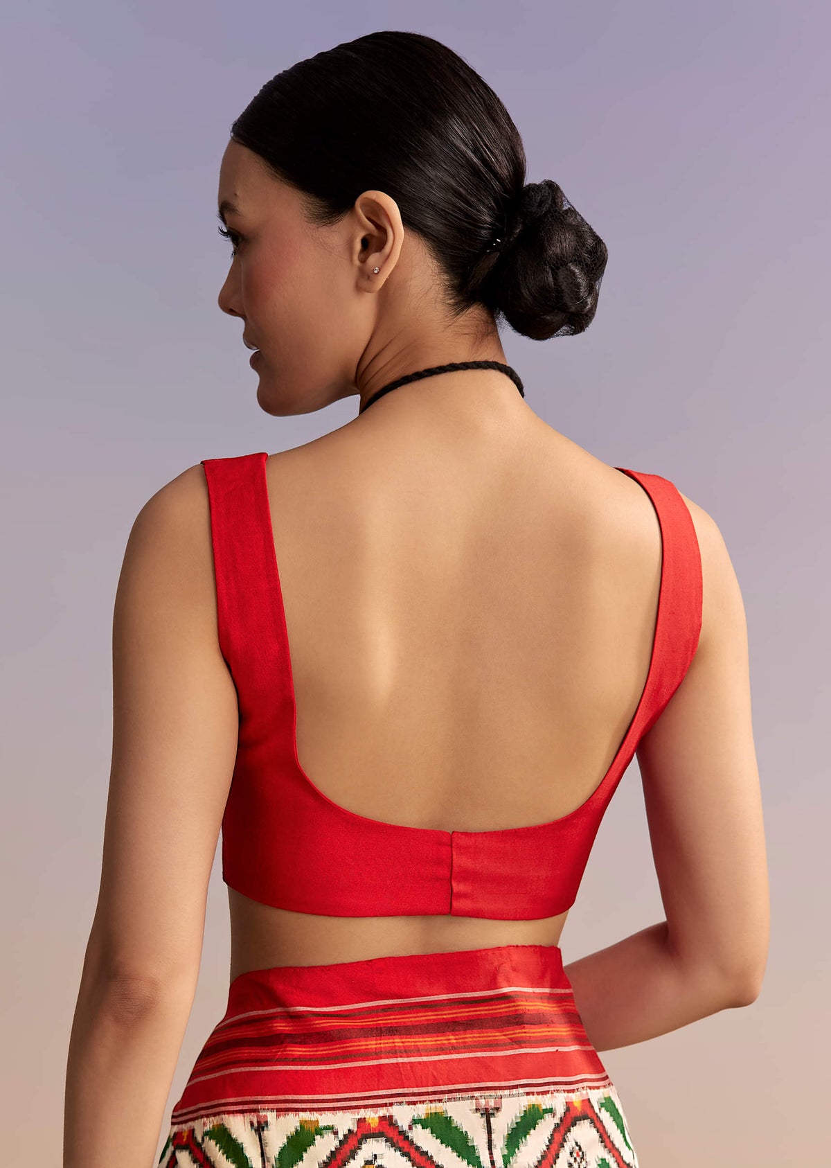 off-white-and-ruby-red-double-ikkat-handwoven-patola-saree-sg332438-8.jpg