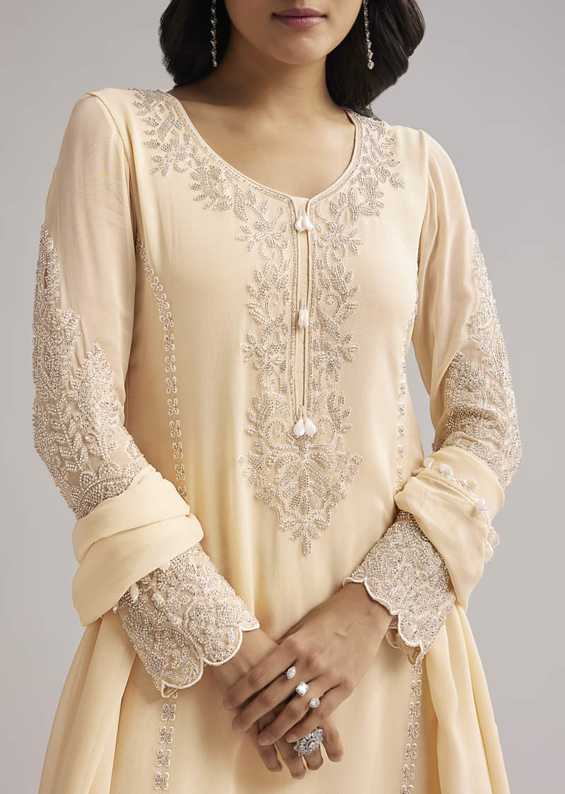 off-white-beaded-kurti-pant-set-with-dupatta-sg326359-2_be4d17b7-5254-4645-89e8-60fa009340a2.jpg