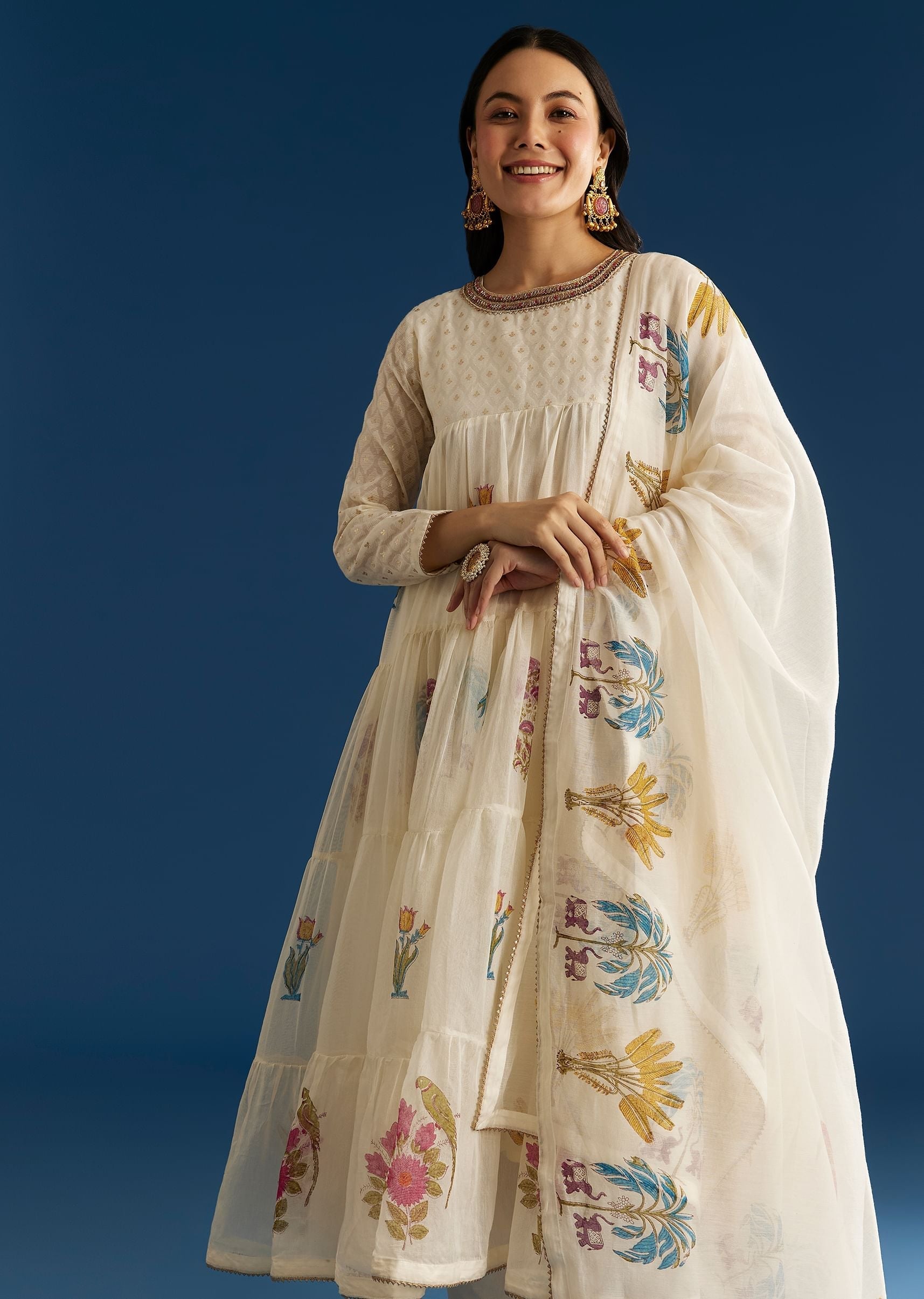 off-white-block-print-anarkali-set-with-block-print-dupatta-sg305407-4_855a856f-7729-4ab6-bb8f-3907af15ac09.jpg