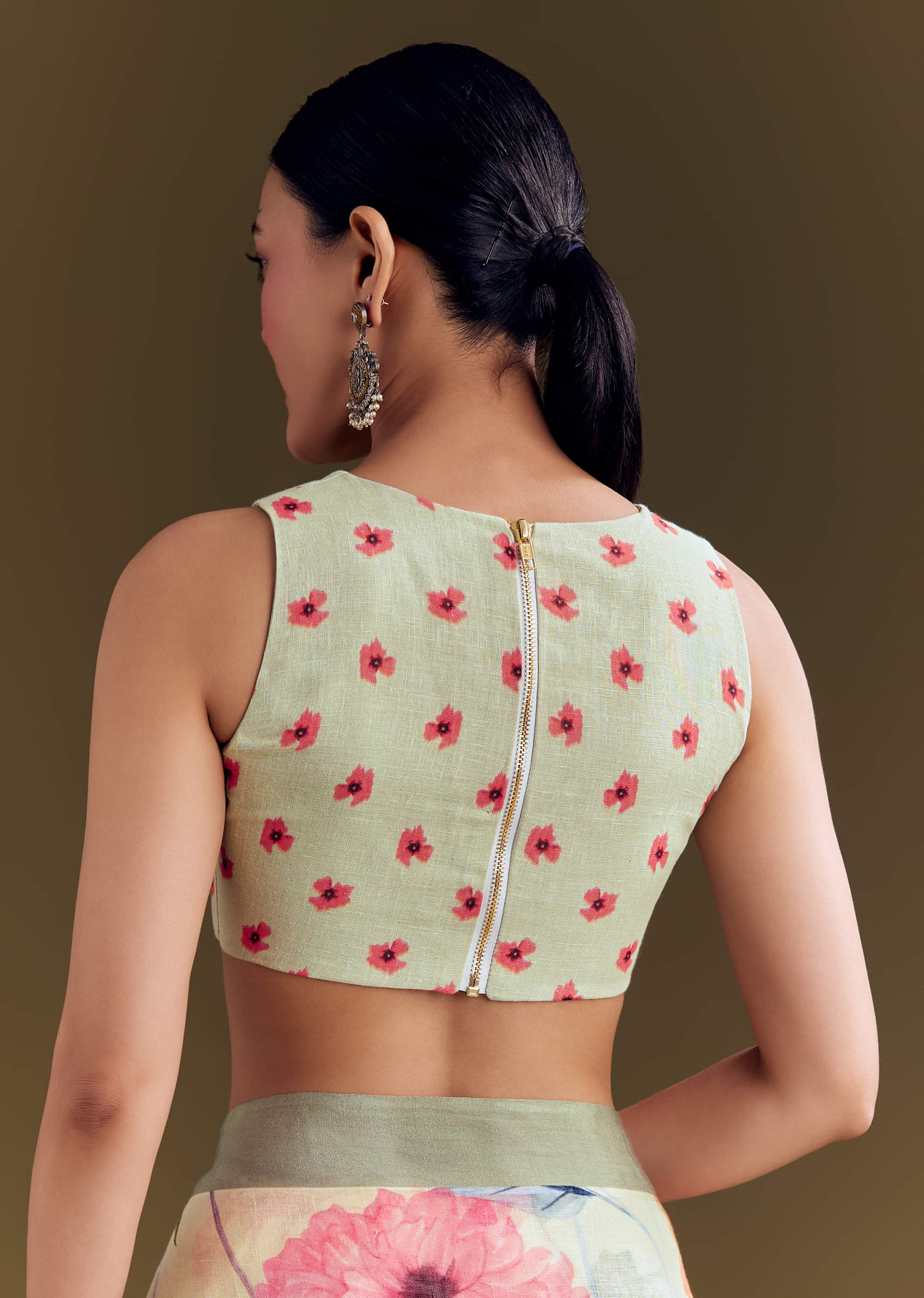 off-white-cotton-linen-saree-with-multicolor-florals-sg291737-8_41370ff2-96ab-46ef-9a7b-1b58ab602f83.jpg