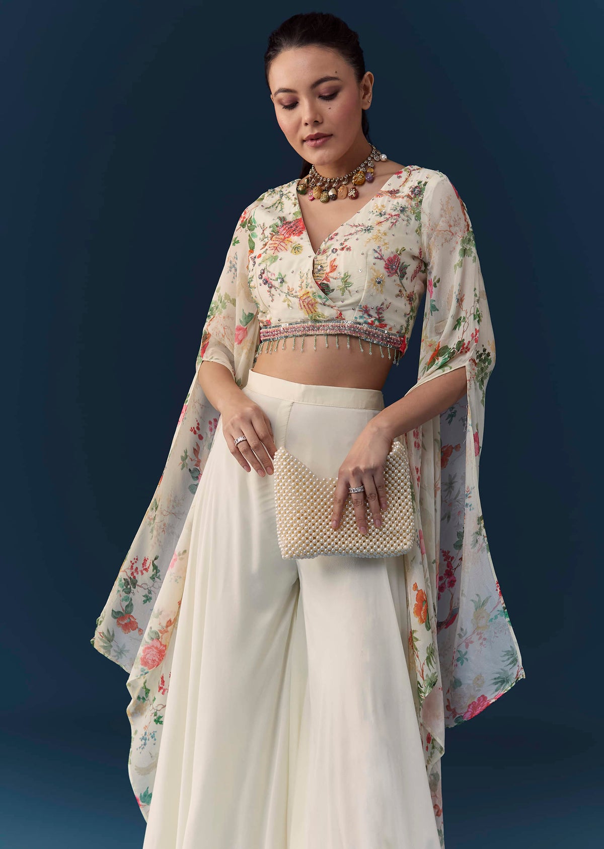 off-white-floral-print-crop-top-palazzo-set-with-cutdana-sg346694-5.jpg
