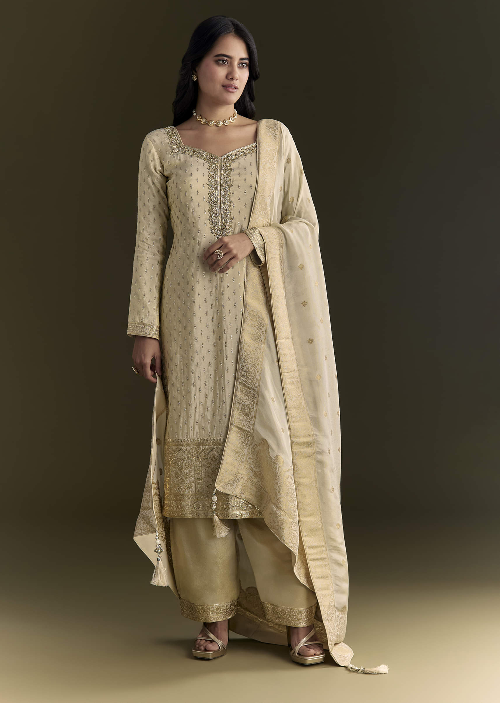 off-white-sequin-zardosi-kurta-with-zari-badla-work-border-dupatta-sg312092-1_2e3d66d0-be2f-4a39-b472-776d46b9be2b.jpg