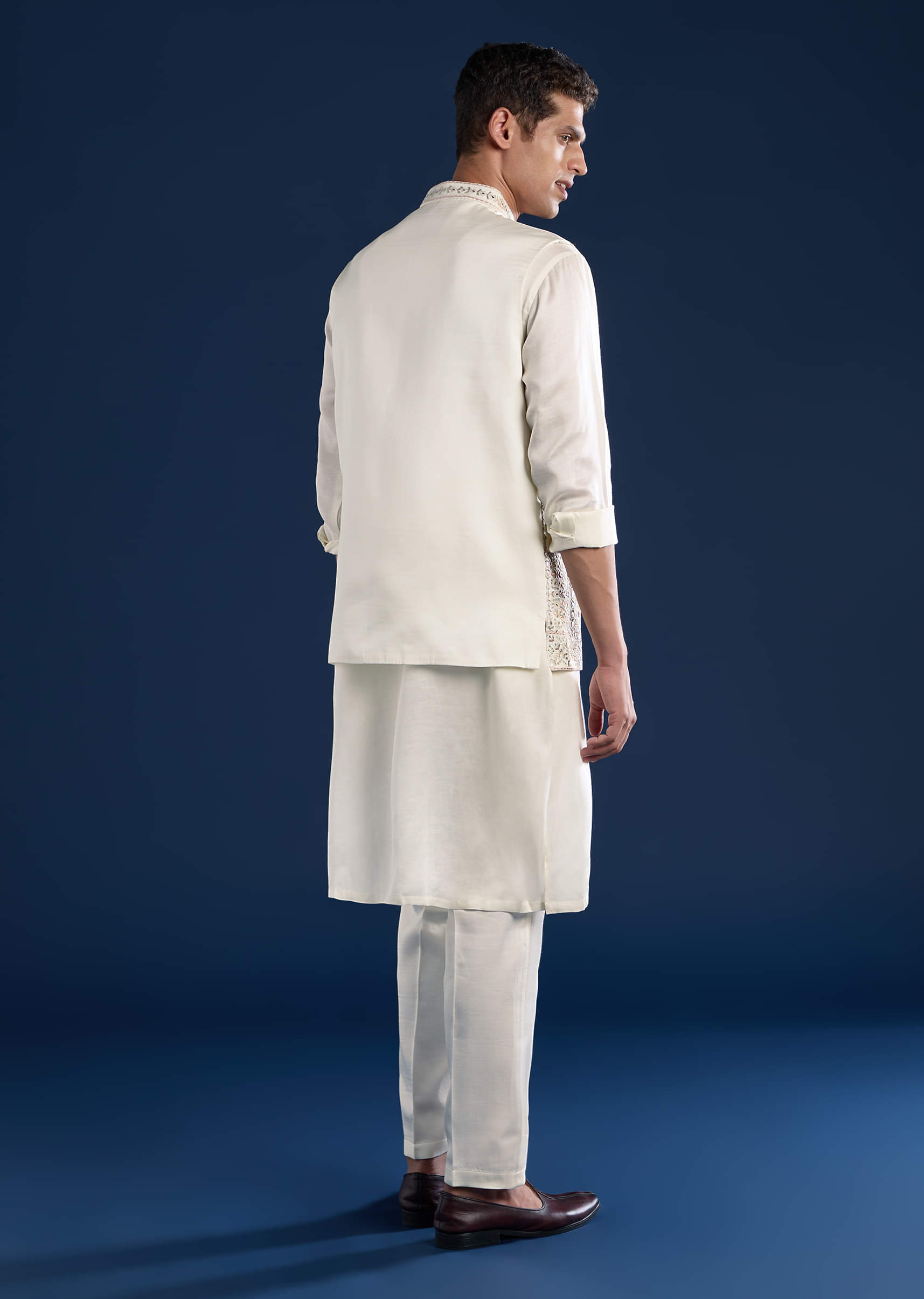 off-white-silk-jacket-kurta-set-with-mirror-work-sg322252-5_1.jpg