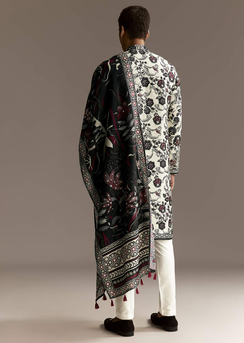 off-white-silk-kurta-set-with-dupatta-sg329406-5.jpg