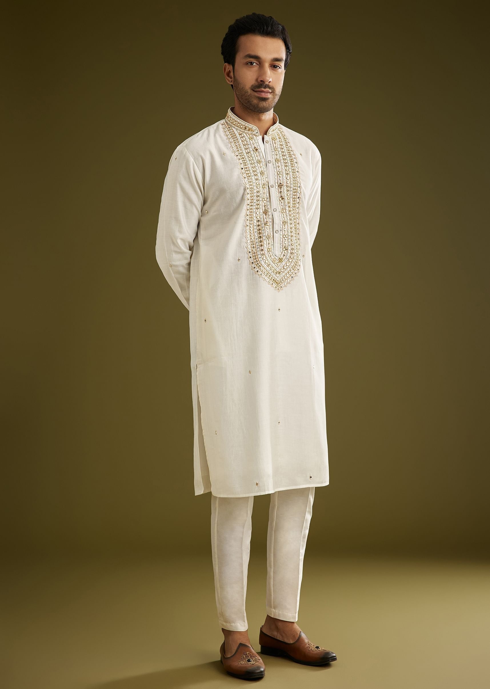 off-white-silk-kurta-set-with-mirror-thread-embroidered-yoke-sg309121-4_ece04fb7-c957-4a57-984b-3b2ca3358418.jpg