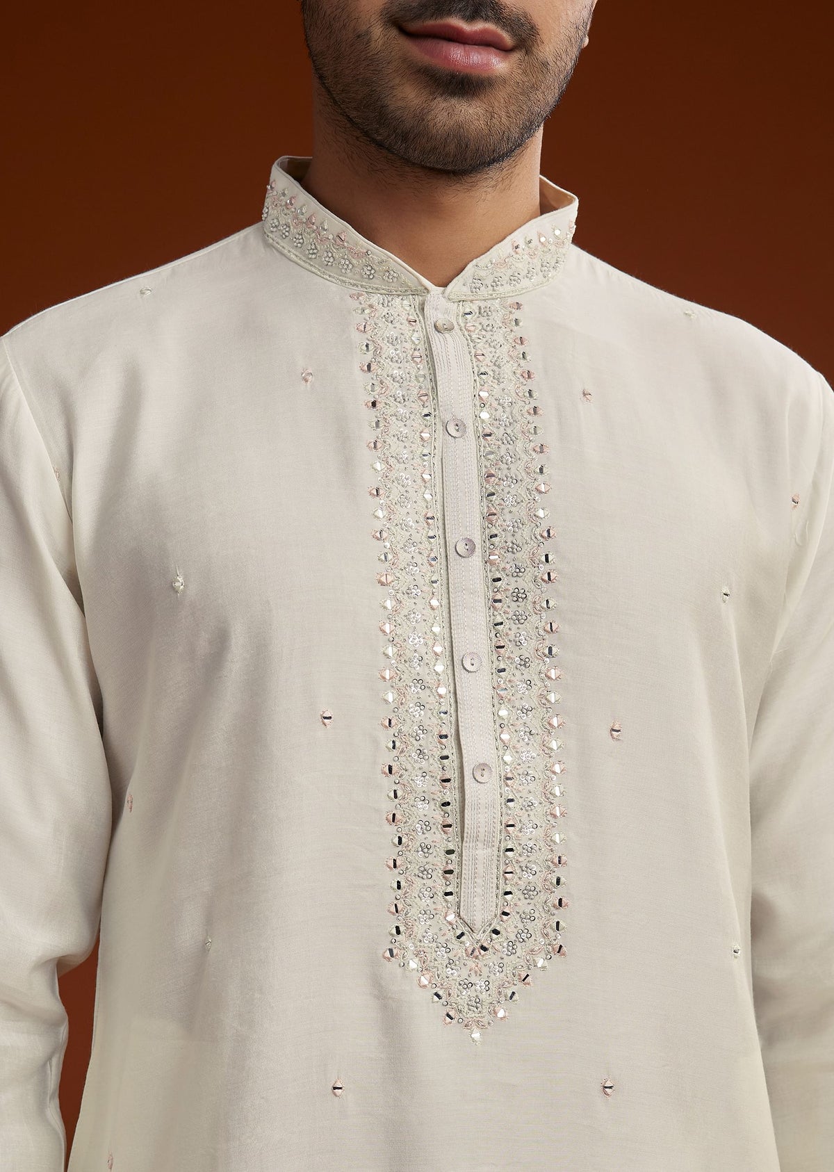 off-white-silk-kurta-set-with-mirror-work-sg254985-1_6f4ad65d-e73c-48b0-95c0-5b7ebf56581f.jpg