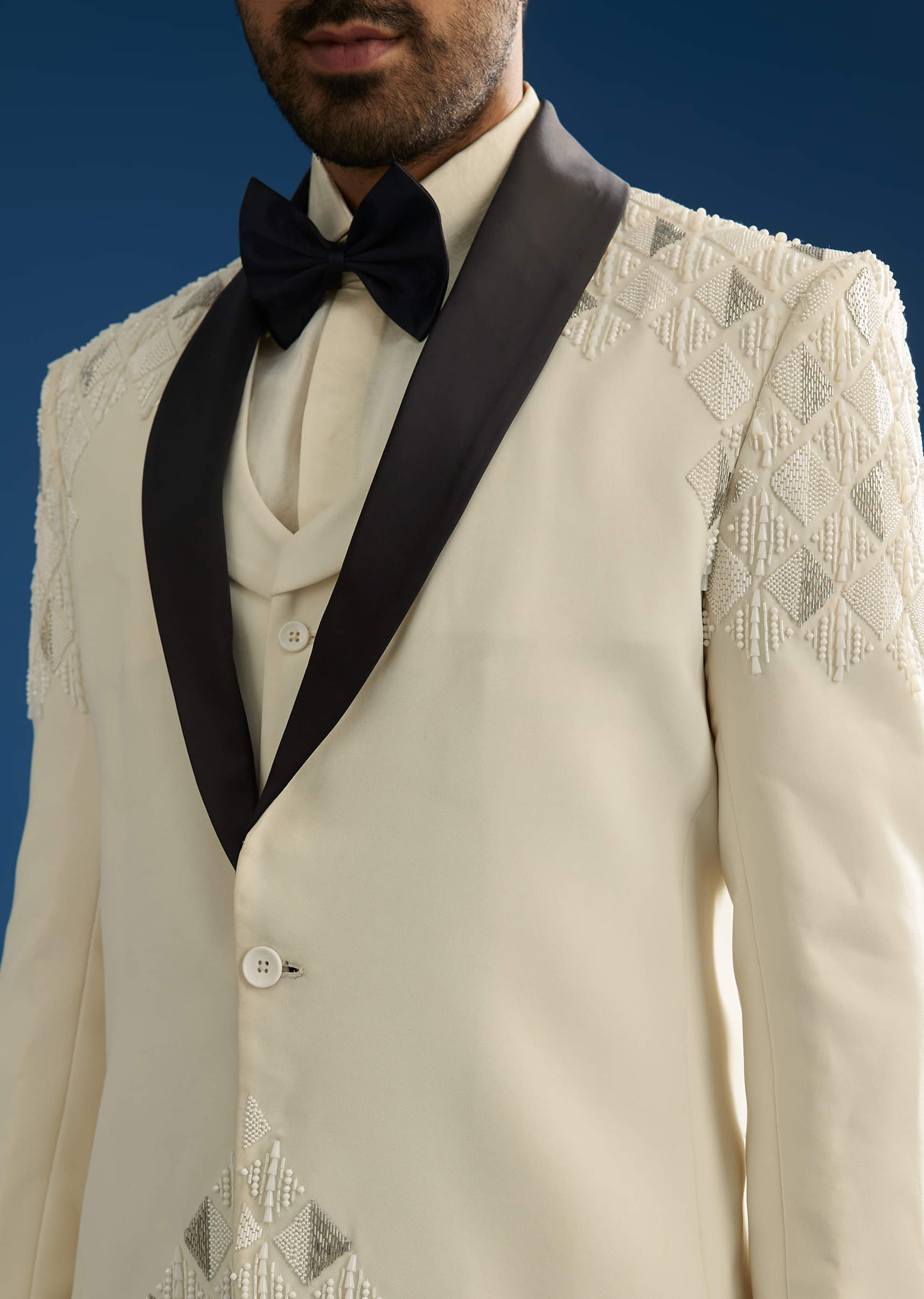 off-white-suiting-blazer-set-with-beads-and-cutdana-embroidery-sg300007-4_fc14231a-2ef9-4a53-9fcb-c55b8a0507bc.jpg