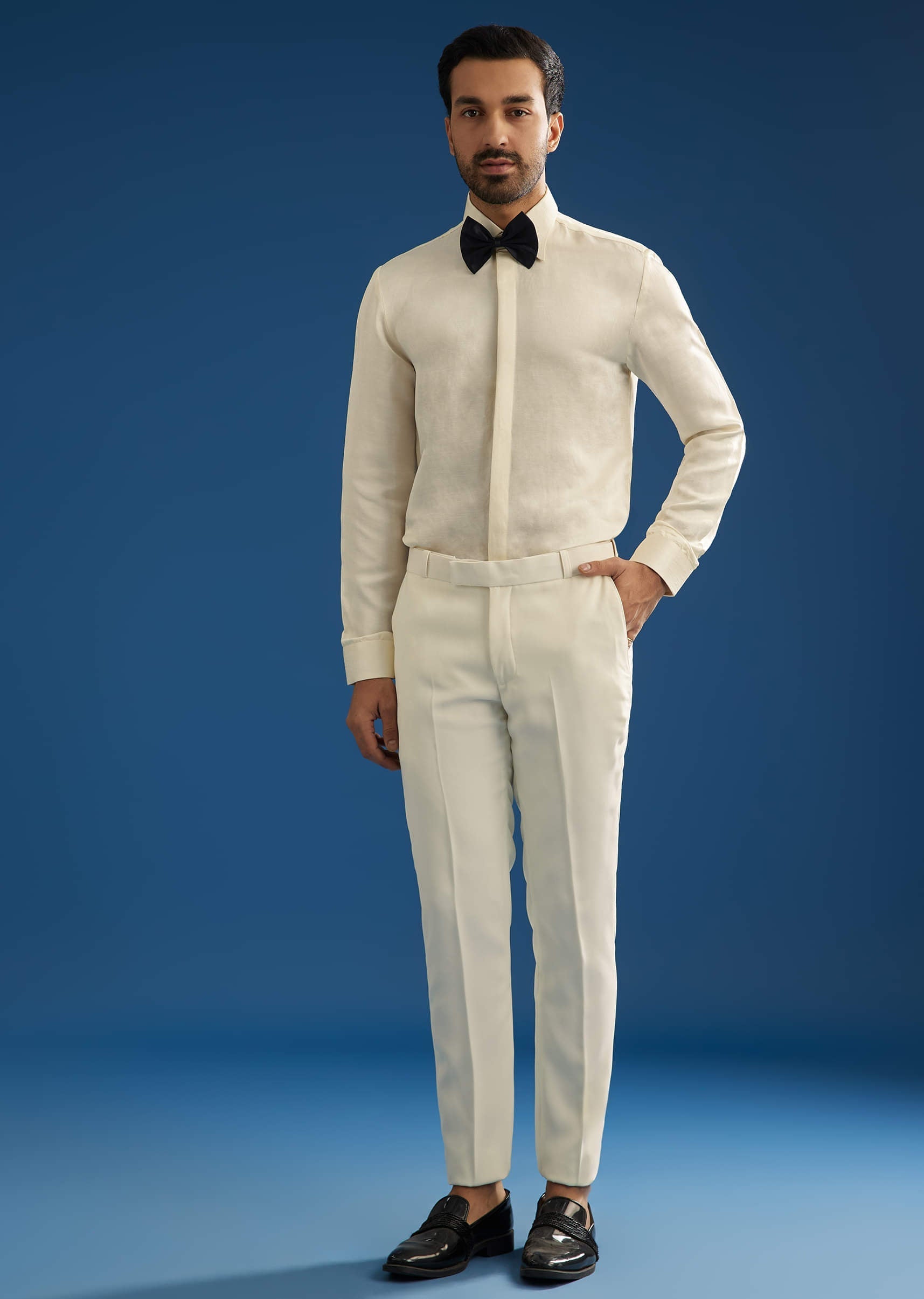 off-white-suiting-blazer-set-with-beads-and-cutdana-embroidery-sg300007-7_9c445405-b3d2-40ce-a270-6e3d7bd63a2c.jpg