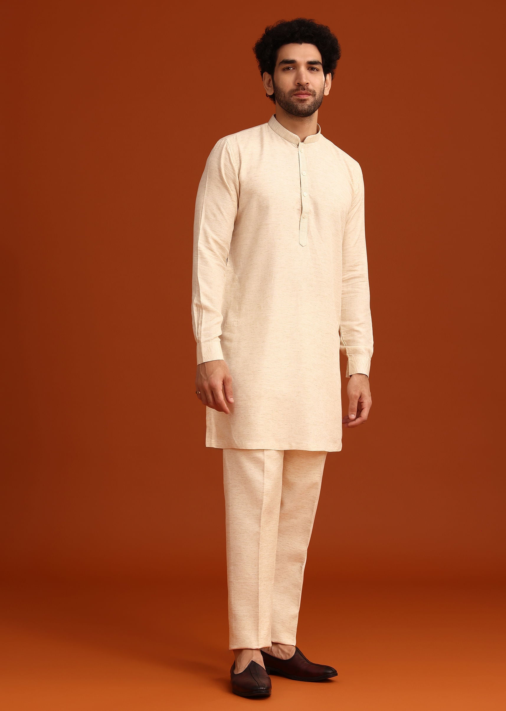 off_white_floral_hand_embroidered_kurta_jacket_set-sg273072_6_a8bbdff1-6367-483f-8149-dd7fc21a05a1.jpg