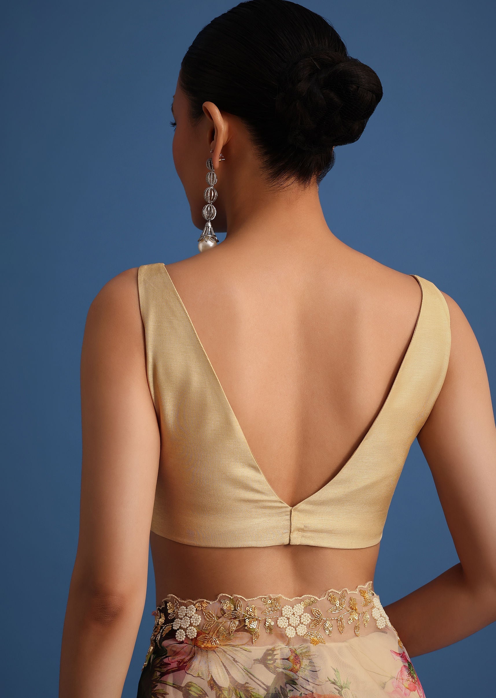 off_white_organza_floral_printed_saree_with_embroidered_border-sg191026_3_64a7b3f3-2dab-4848-9d85-93a538db35dc.jpg