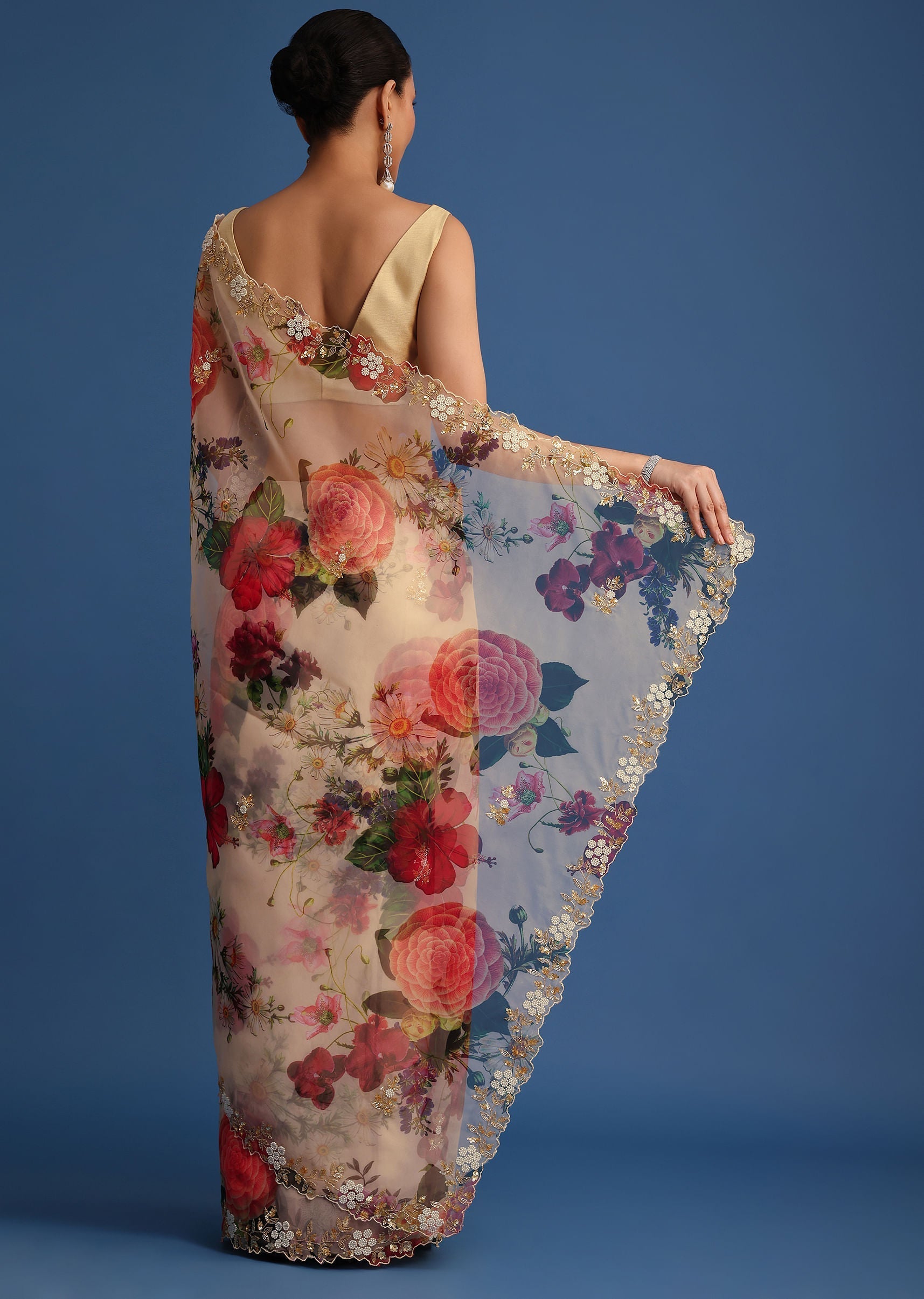 off_white_organza_floral_printed_saree_with_embroidered_border-sg191026_8_79b6b32f-6aa1-484f-8646-411cf87e83a5.jpg