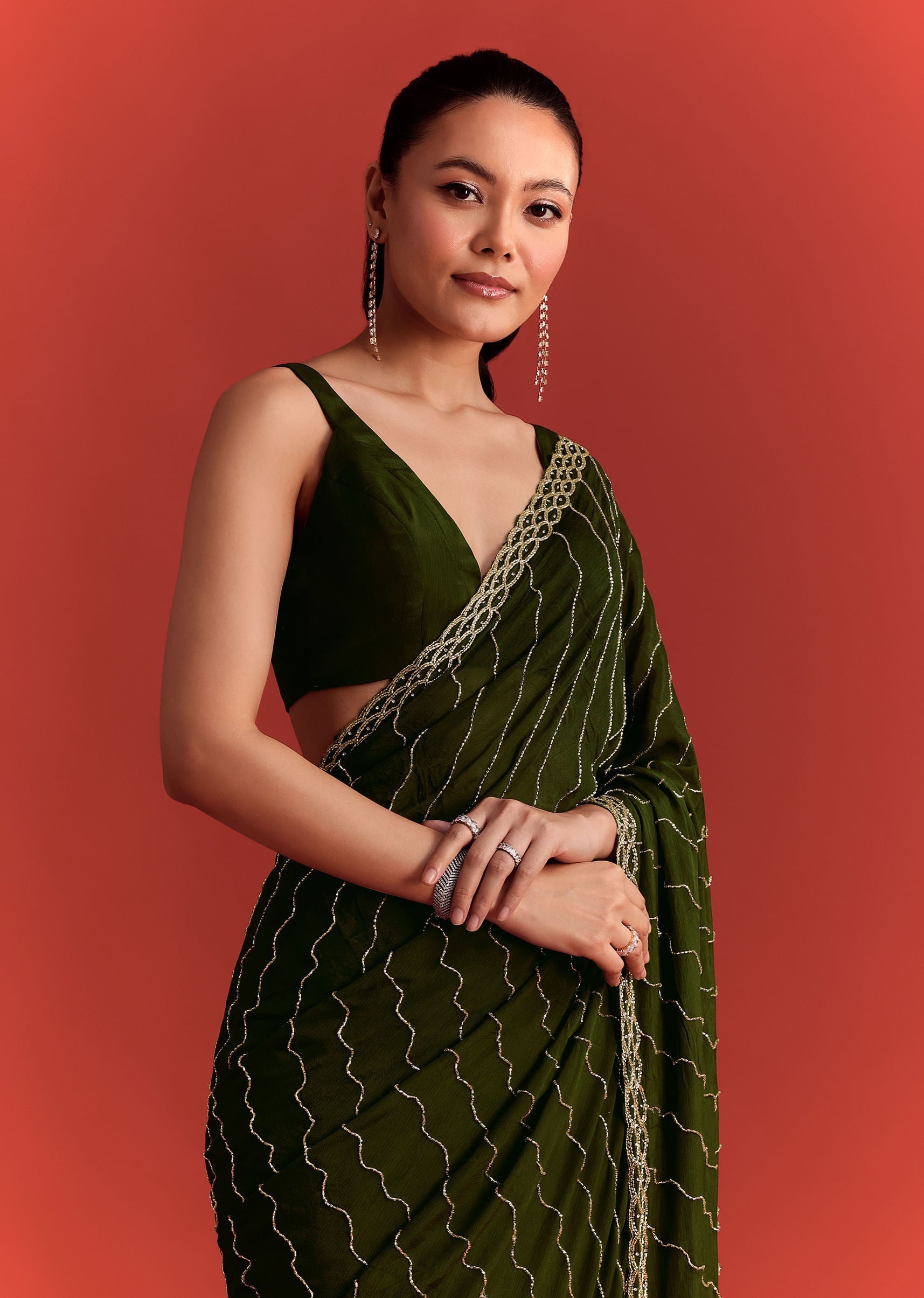 olive_green_chinnon_saree_with_cutdana_work-sg266914_6_279538b2-5b51-42cc-b7cb-7a6094e0797a.jpg