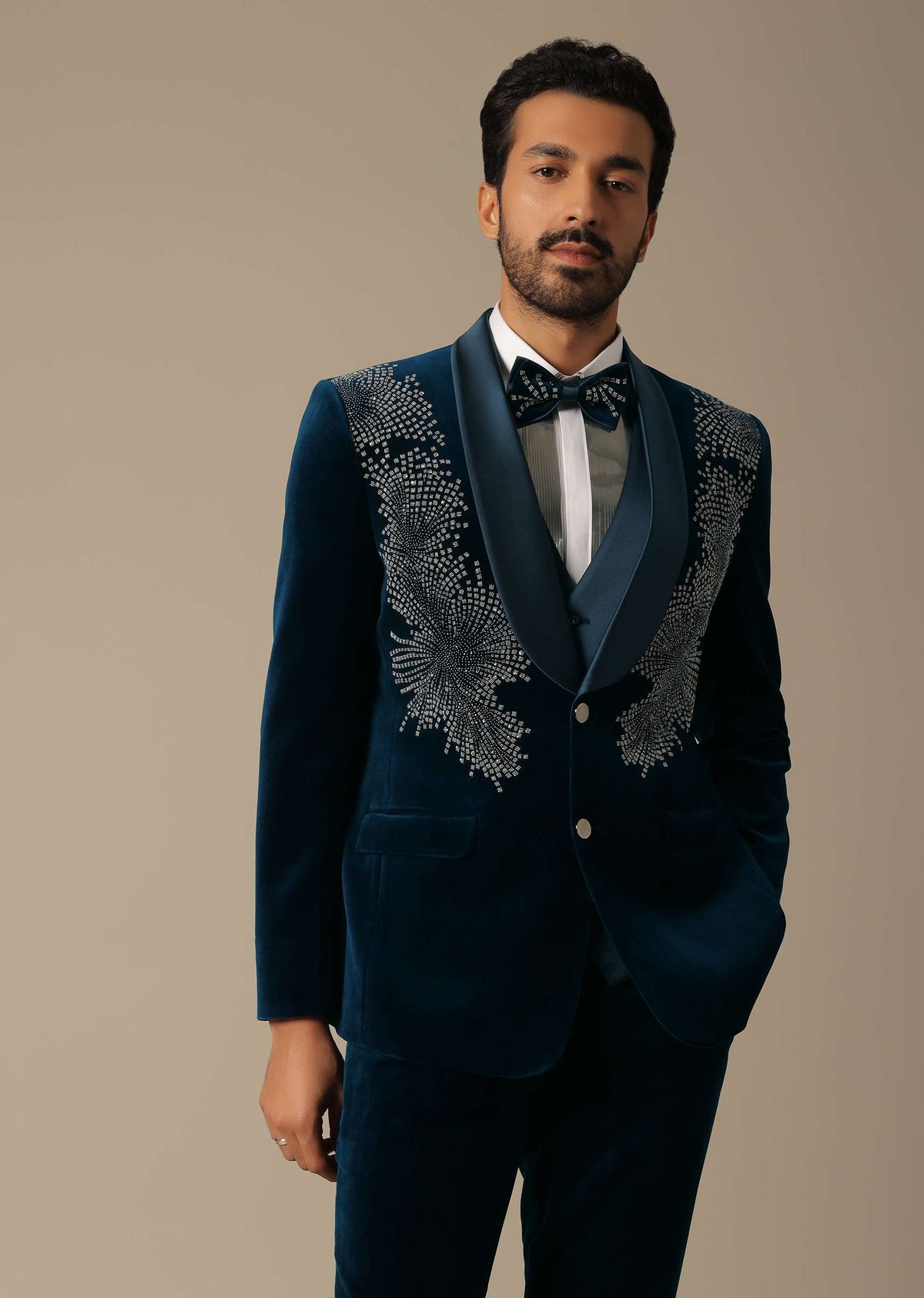 opulent_blue_velvet_tuxedo-sg203170_4_f976d103-7ea7-478f-8103-54b528829b06.jpg
