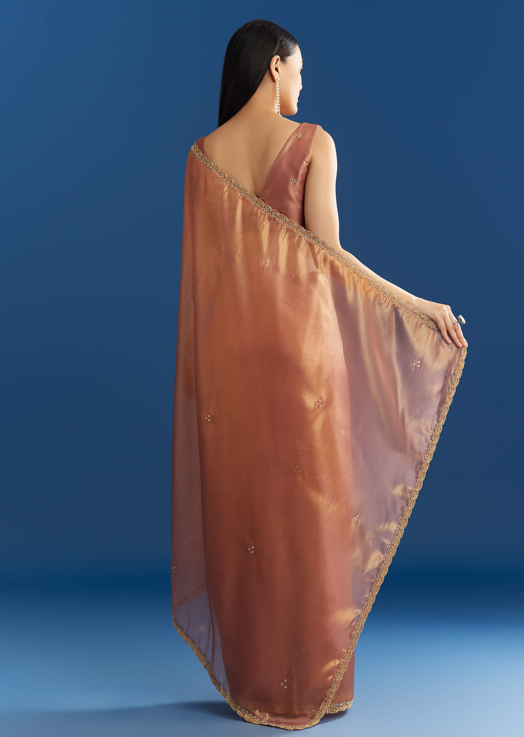 orange-organza-tissue-saree-with-sparkling-scallop-border-sg284837-4_8fff4a71-f7e4-4bb9-827f-24cfb978b988.jpg
