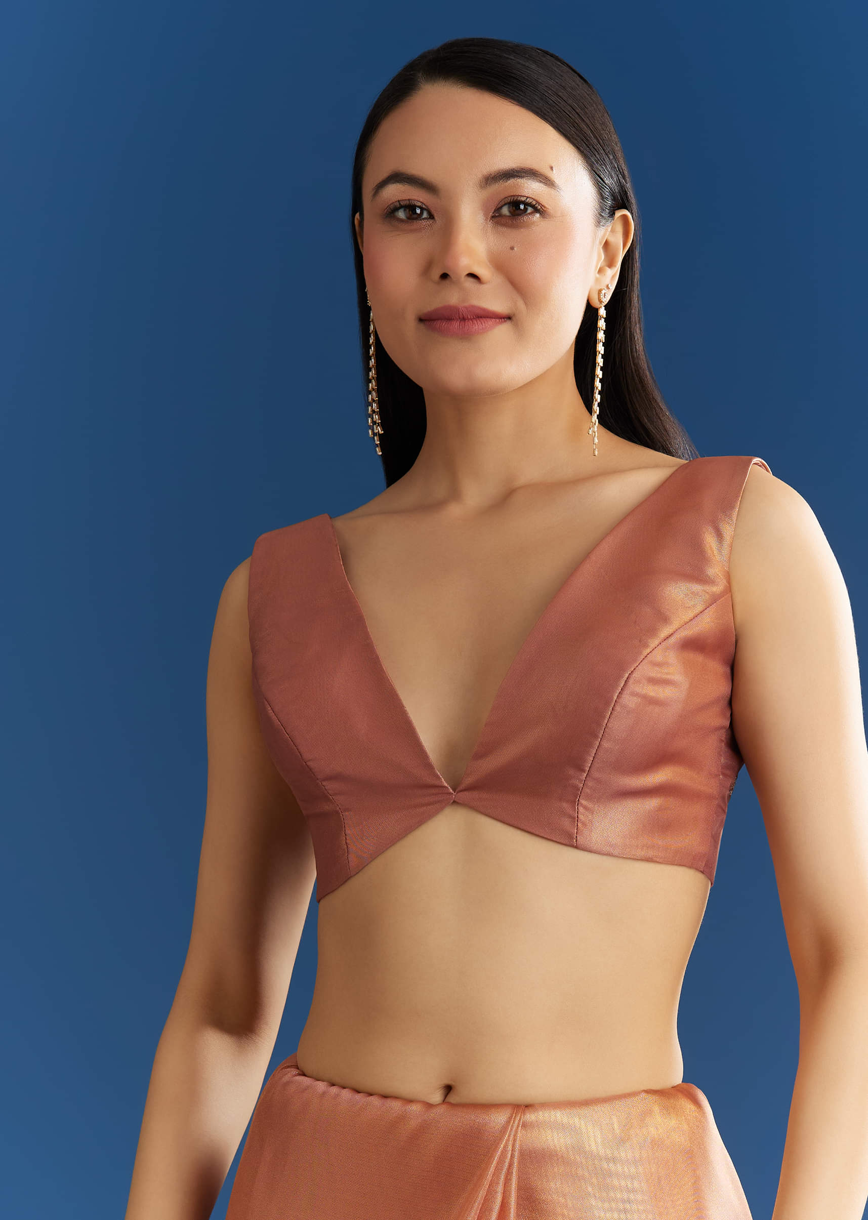 orange-organza-tissue-saree-with-sparkling-scallop-border-sg284837-7_56bc2a64-91e8-409d-932d-7d93b6af797a.jpg