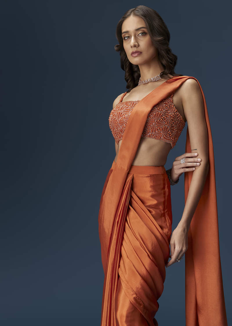 orange-ready-pleated-saree-with-square-neck-blouse-sg339746-5_129c983f-adf8-4e27-89e8-94a5c51aa904.jpg