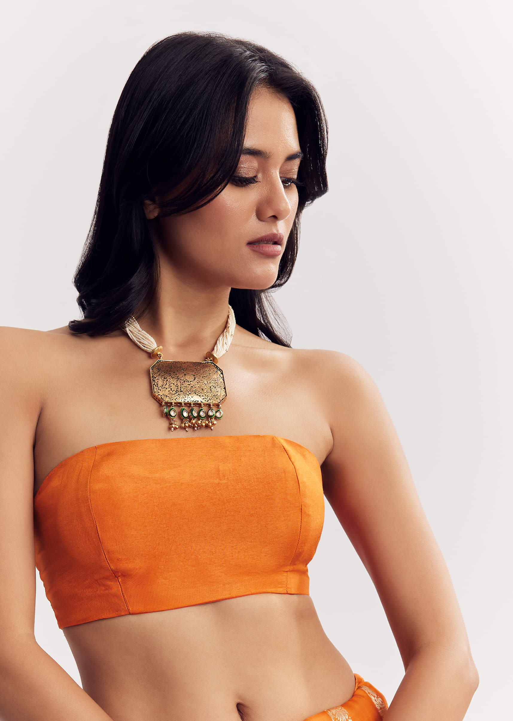 orange-satin-saree-with-zari-vine-design-sg316252-7_7cdd3818-c277-4a49-a9ae-938ebb0dcccb.jpg