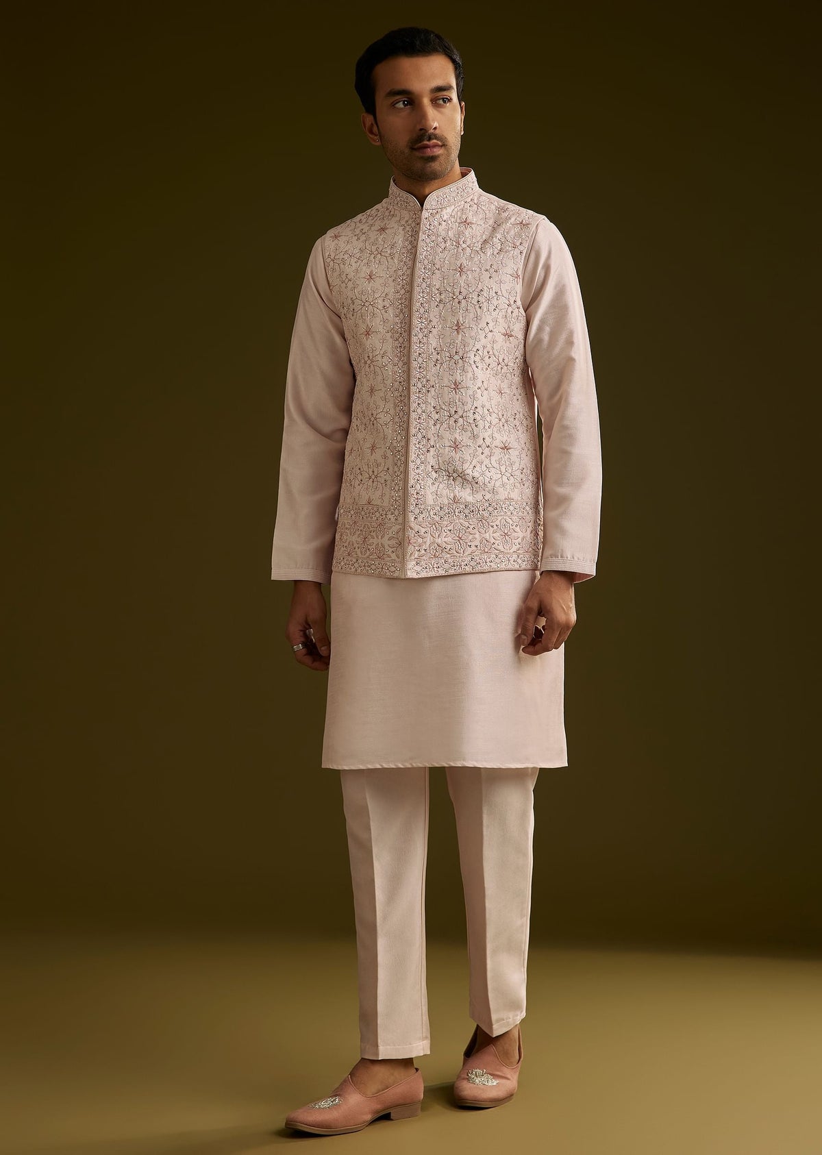 peach-cotton-silk-kurta-set-with-geometric-threadwork-jacket-sg309433-4_df25ae5e-3091-4bb9-84d4-5312fef982df.jpg