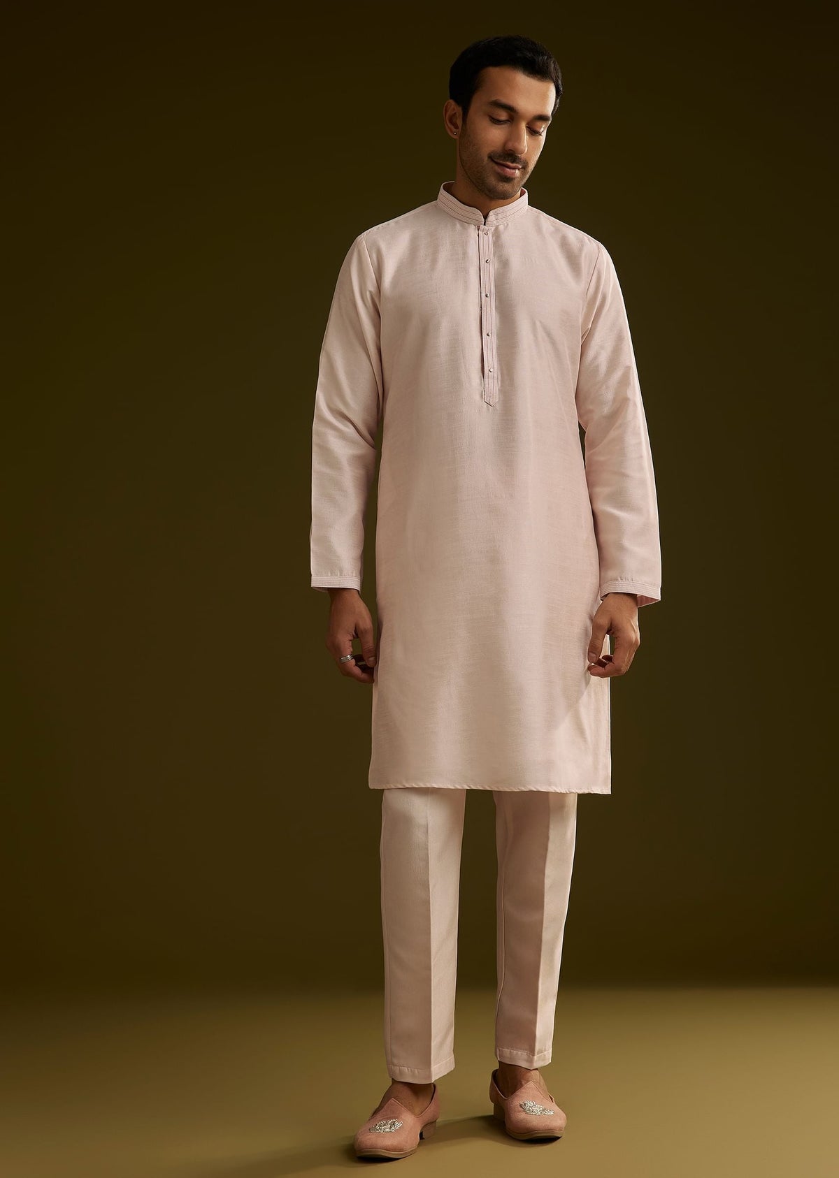 peach-cotton-silk-kurta-set-with-geometric-threadwork-jacket-sg309433-6_f1b3ea09-0f41-4c50-b261-90345bdb2f83.jpg