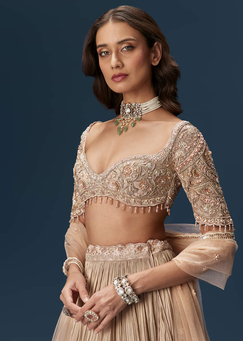 peach-embroidered-bridesmaid-lehenga-with-dupatta-sg329770-3_93378d1e-6a7d-4cf4-9700-7955589a28c5.jpg