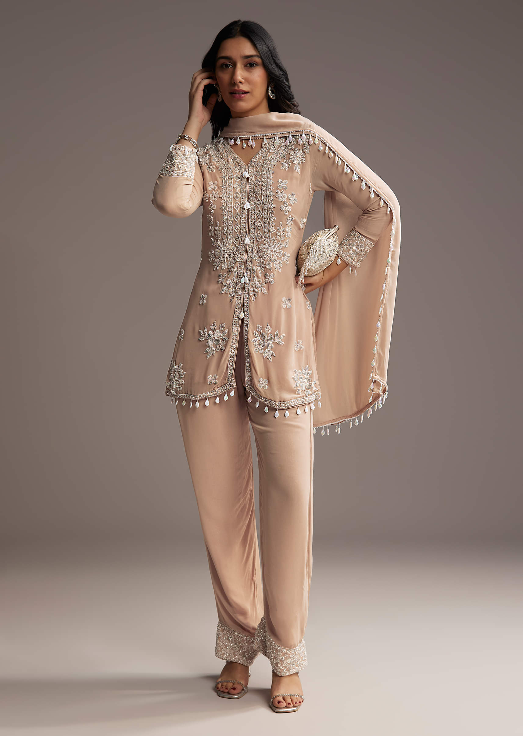 peach-georgette-kurta-set-with-beads-embroidery-sg335858-1.jpg