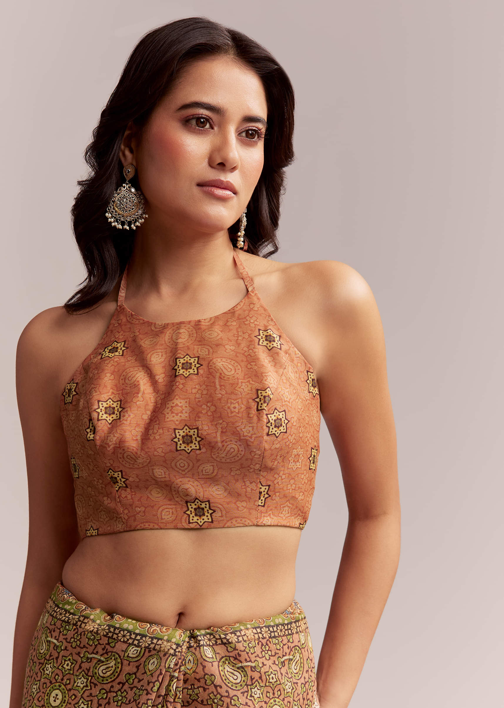 peach-linen-printed-saree-with-authentic-ajrakh-work-sg312214-7.jpg