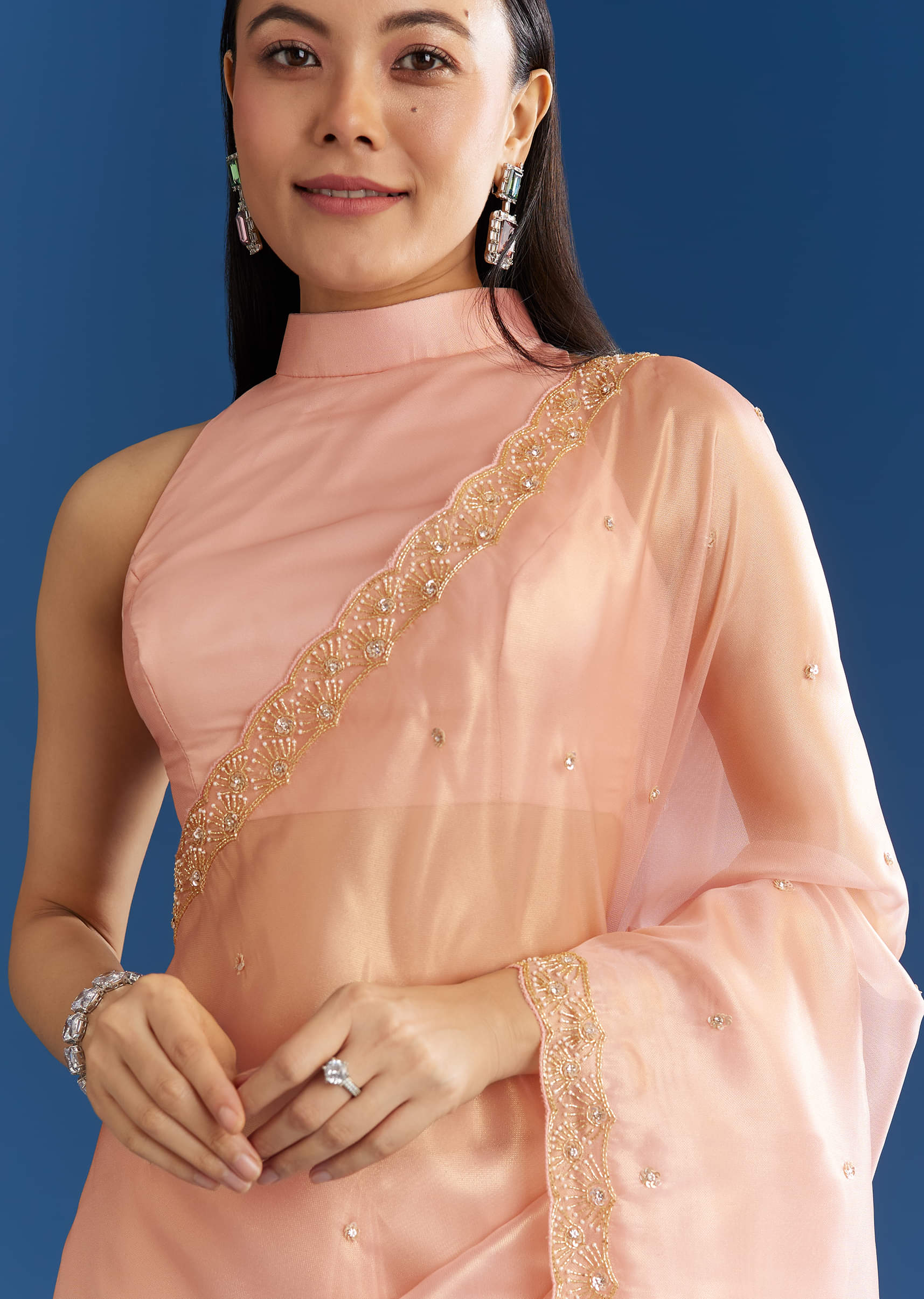 peach-organza-tissue-saree-with-scallop-edge-sg284719-5_94dee9cd-87f5-4966-a02d-73f0e5770fb8.jpg