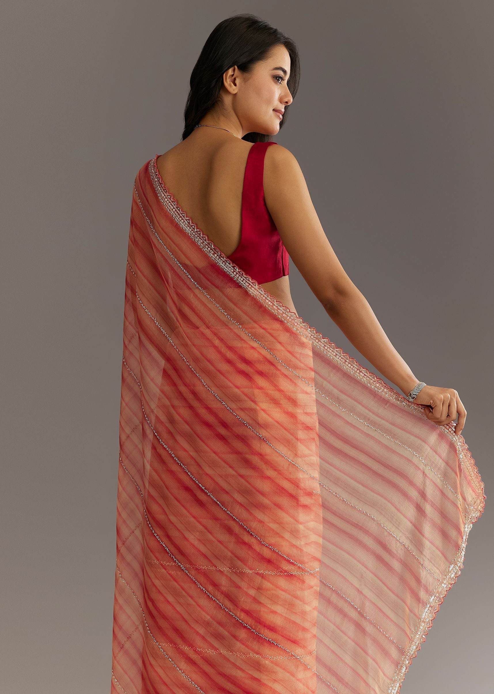 peach-red-shaded-tissue-saree-with-cutwork-scallop-border-sg292875-6_8acbc924-0566-4c6c-9ae2-8a5d87957a1e.jpg