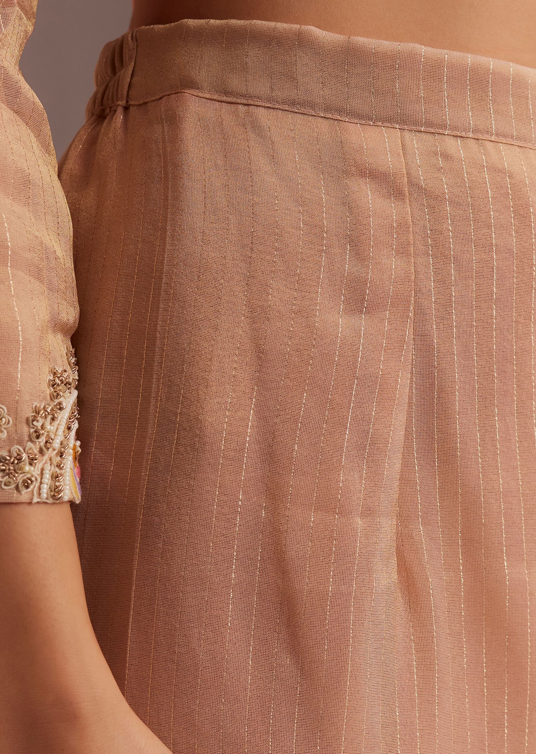 peach-thread-moti-kurta-palazzo-dupatta-set-sg299302-6_400d4a17-f759-4c8b-a655-aa533169ac1a.jpg