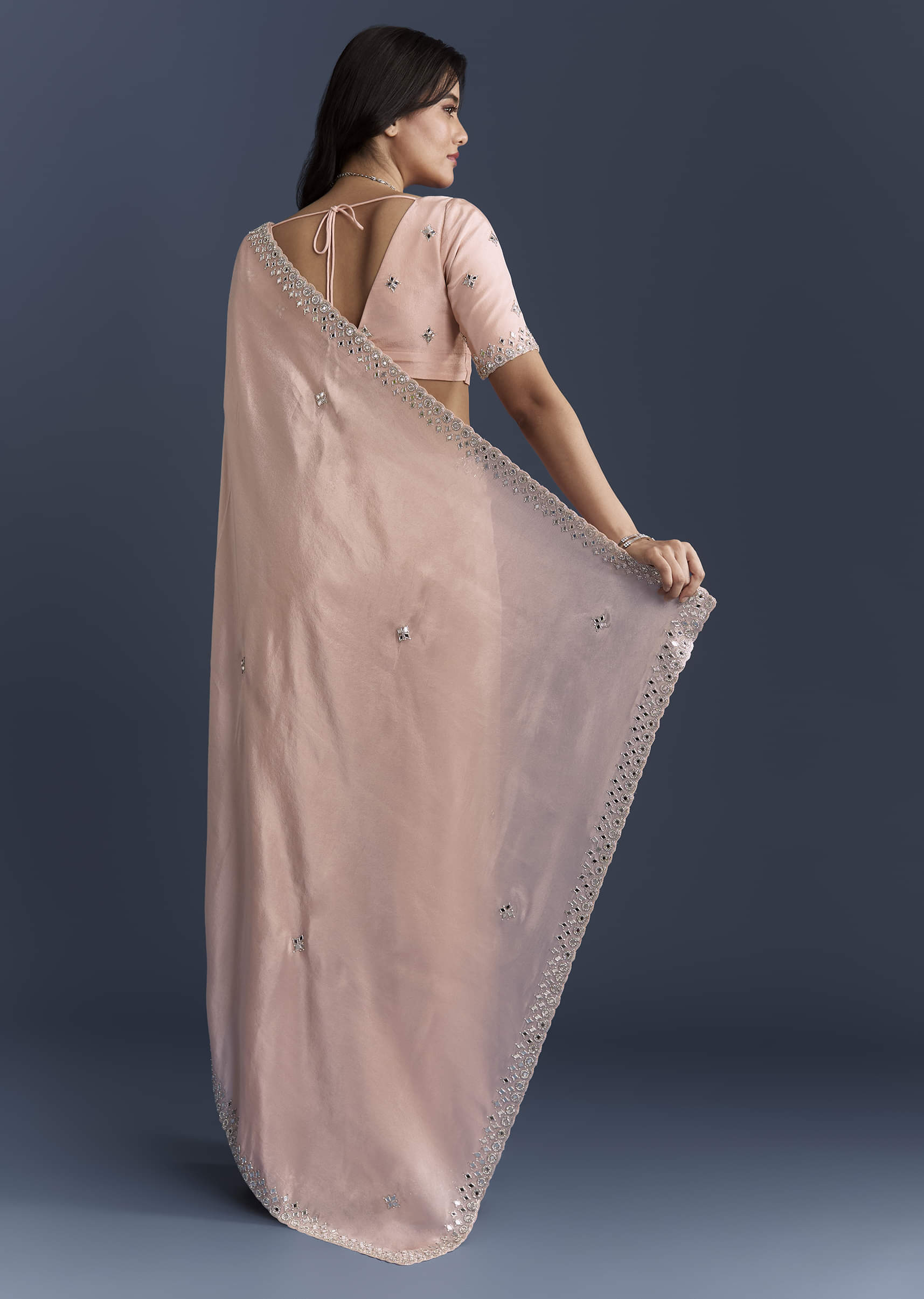 peach-tissue-saree-with-heavy-hand-embroidery-sg338802-4.jpg